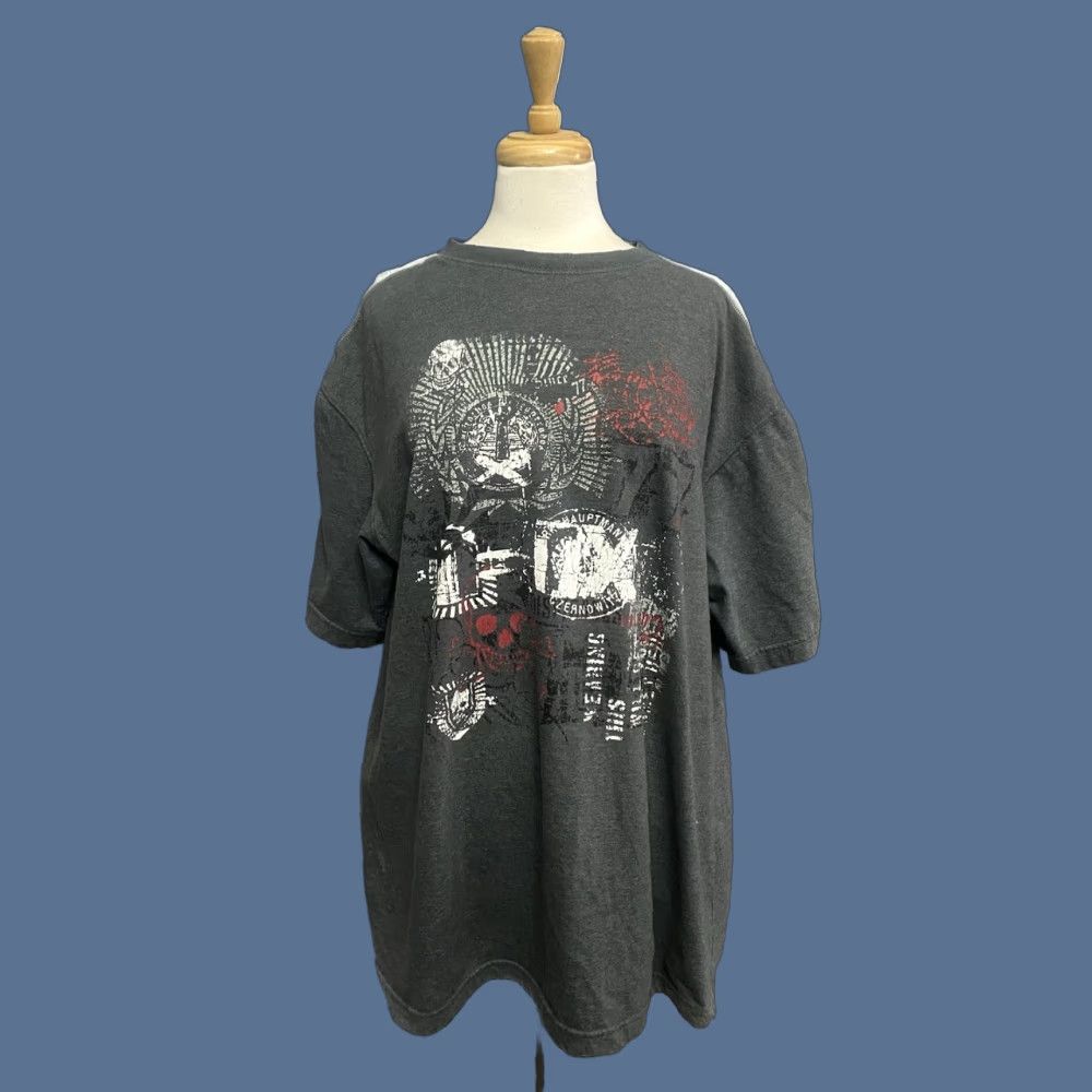 Bugle Boy VINTAGE Bugle Boy Graphic Print T-Shirt Skulls Stripe Sleeve Men’s Large Gray Cotton Crew Neck Short Sleeve Mens Size US L / EU 52-54 / 3 - 1 Thumbnail