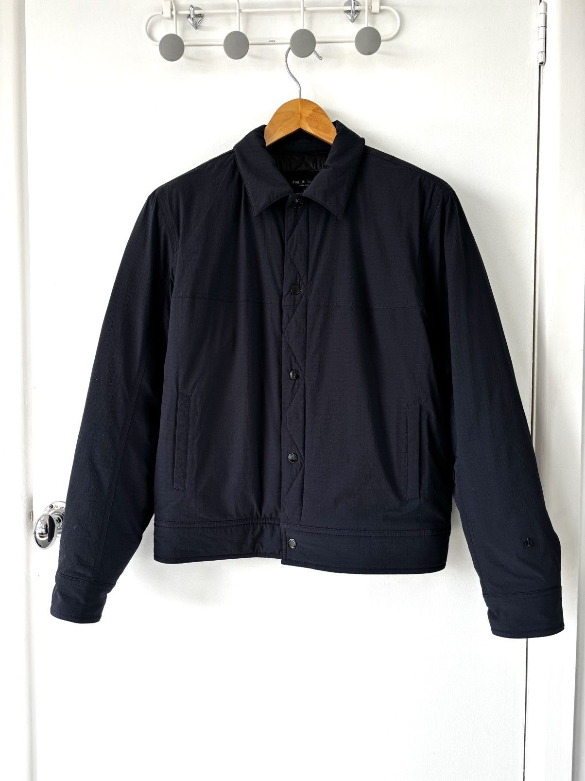 Rag & Bone Owen duck down filled cropped navy nylon jacket Size US S / EU 44-46 / 1 - 1 Thumbnail