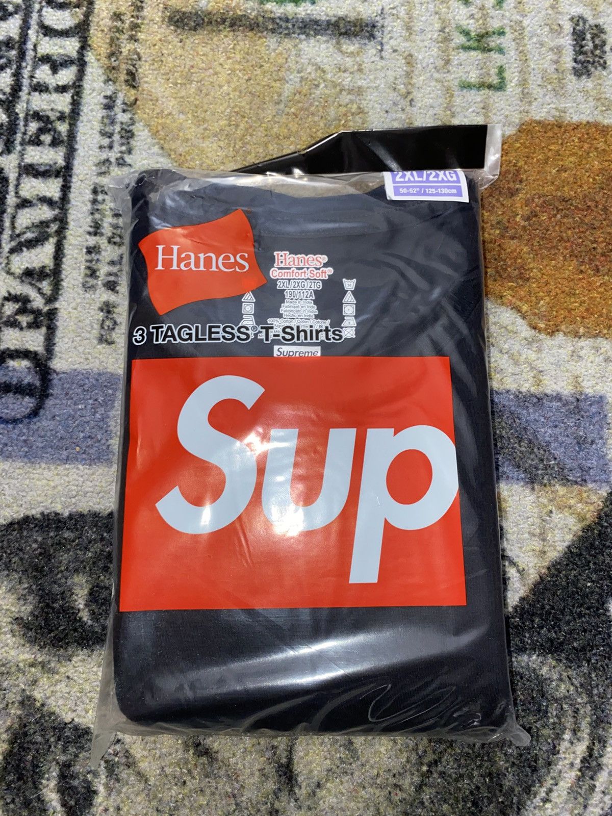 Hanes × Supreme Supreme Tagless Tees (3 Pack) XXLARGE Size US XXL / EU 58 / 5 - 1 Thumbnail