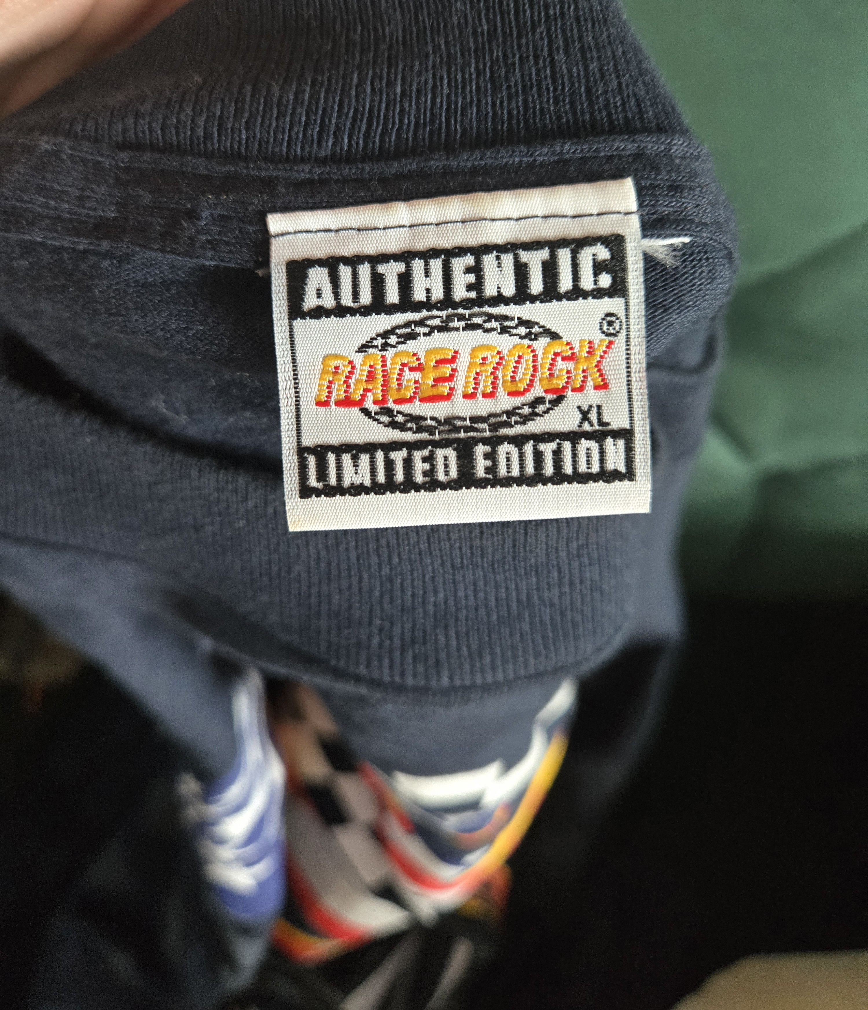 Vintage 1998 Limited Edition Vintage Race Rock TShirt Size US XL / EU 56 / 4 - 3 Thumbnail