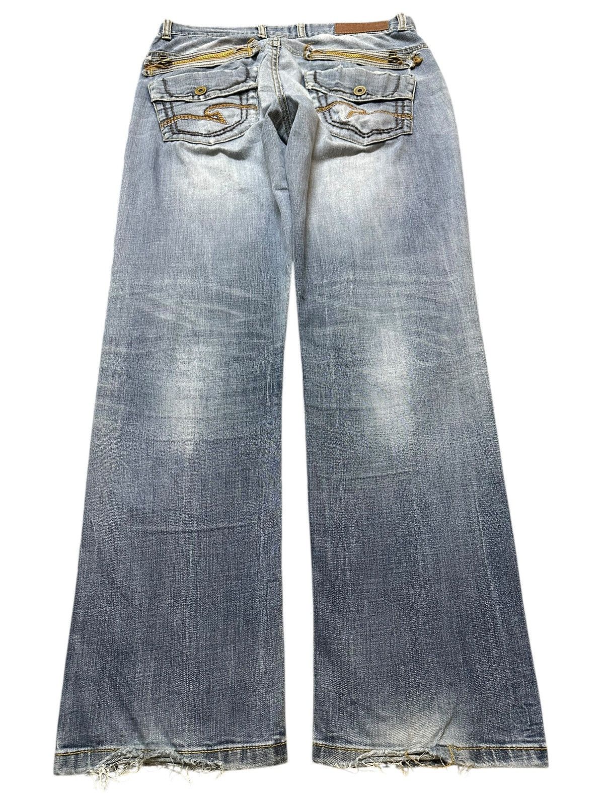 Japanese Brand Vintage Japanese Brand Faded Wash Destroy Distressed Jeans Size US 35 - 2 Thumbnail