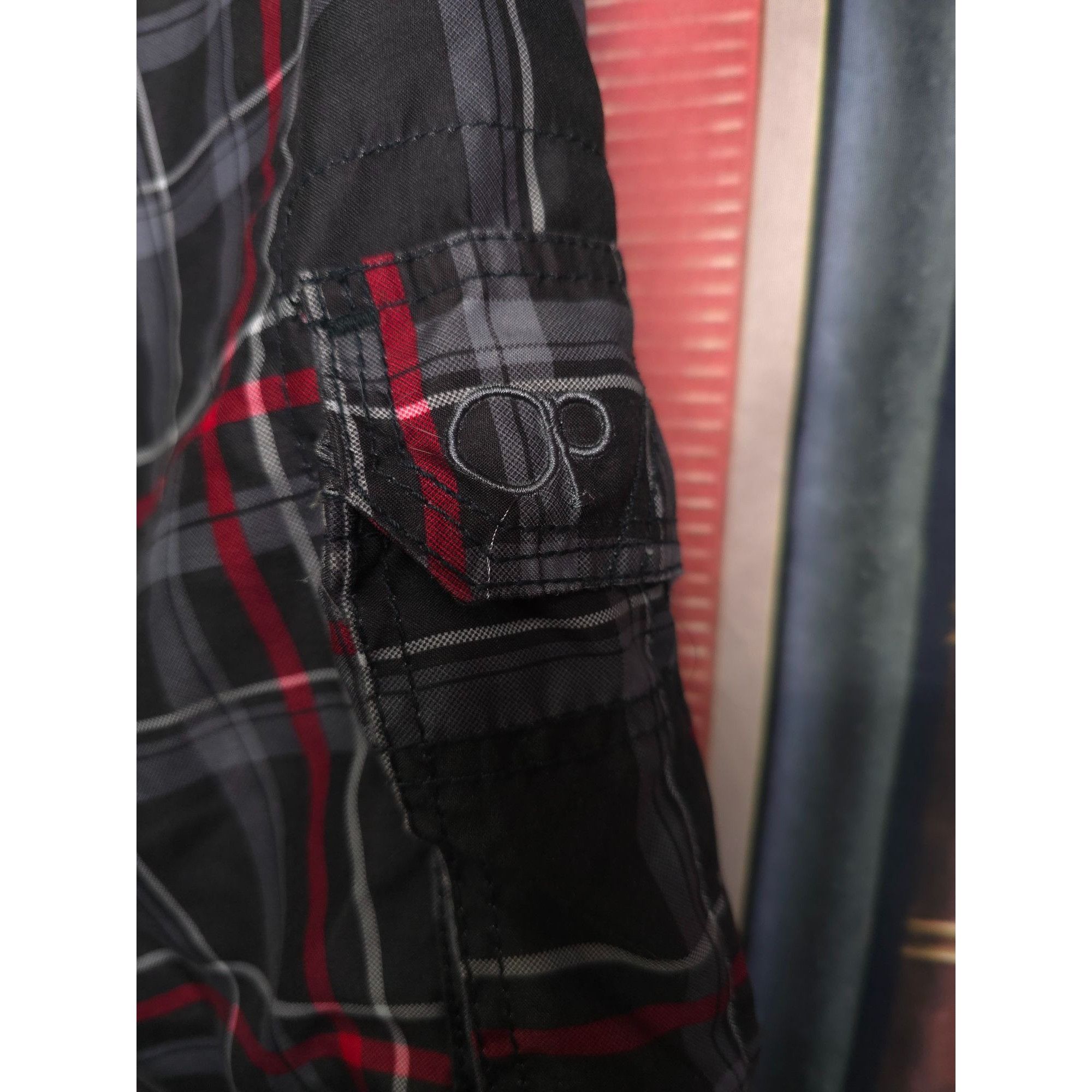 Other Op Ocean Pacific Men's Plaid Cargo Swim Trunks L Black/Red Size US 36 / EU 52 - 2 Thumbnail