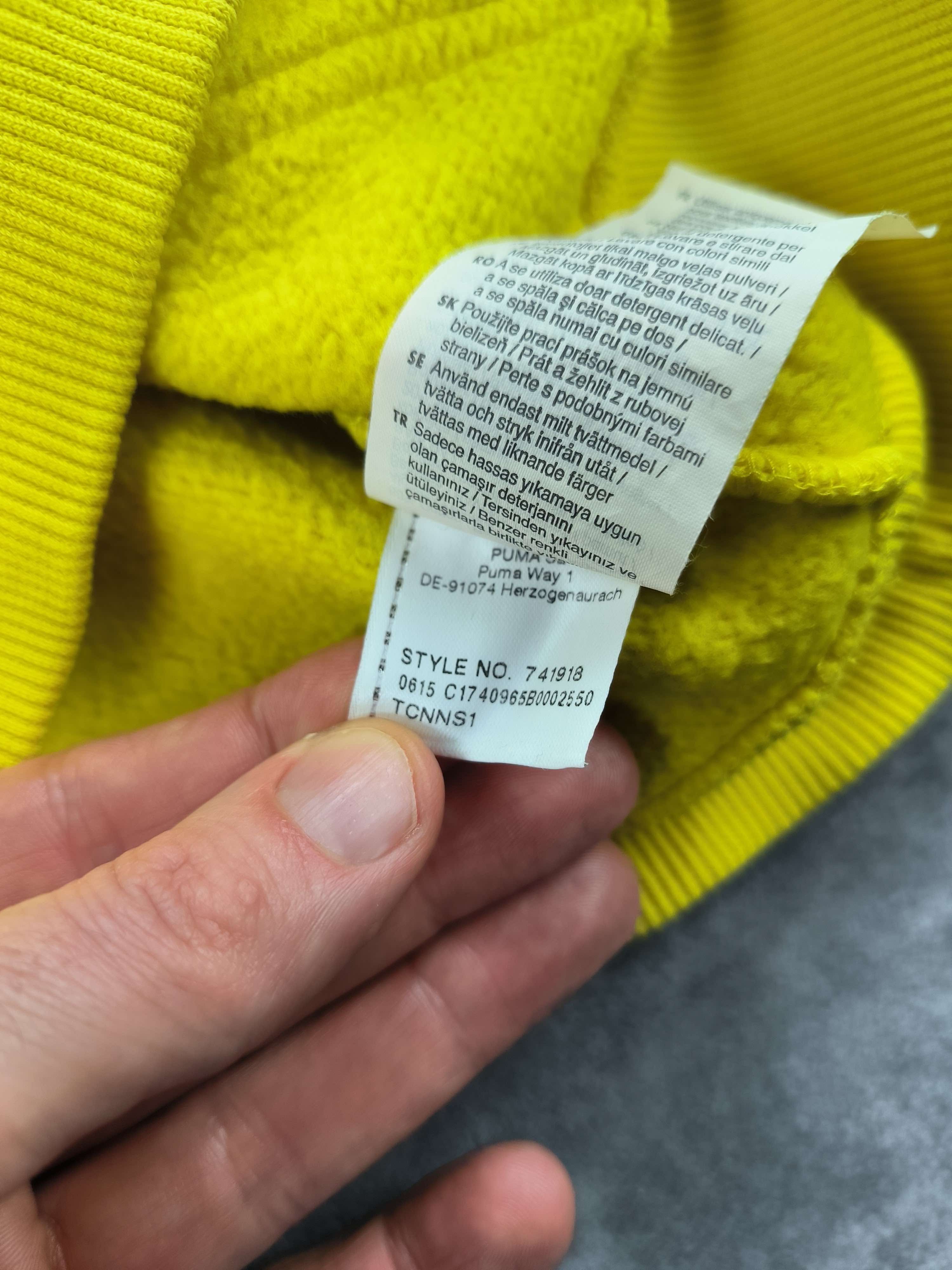 Puma Borussia Dortmund Puma football hoodie size M Size US M / EU 48-50 / 2 - 6 Thumbnail
