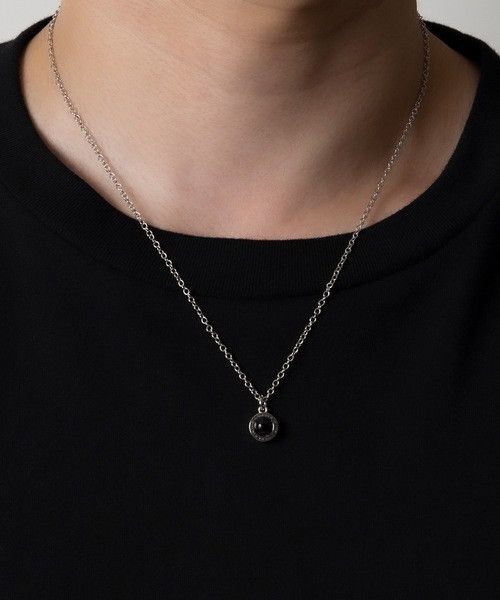 Number (N)ine NO TARIFFS! Number nine round logo stone charm necklace Size ONE SIZE - 2 Thumbnail