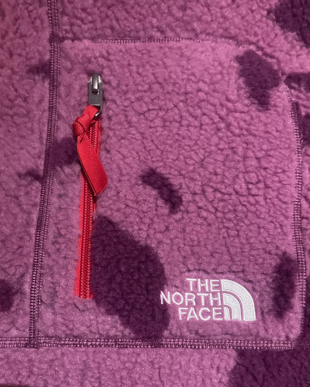 Kaws × The North Face The North Face x Kaws Fleece Jacket Size US M / EU 48-50 / 2 - 4 Thumbnail