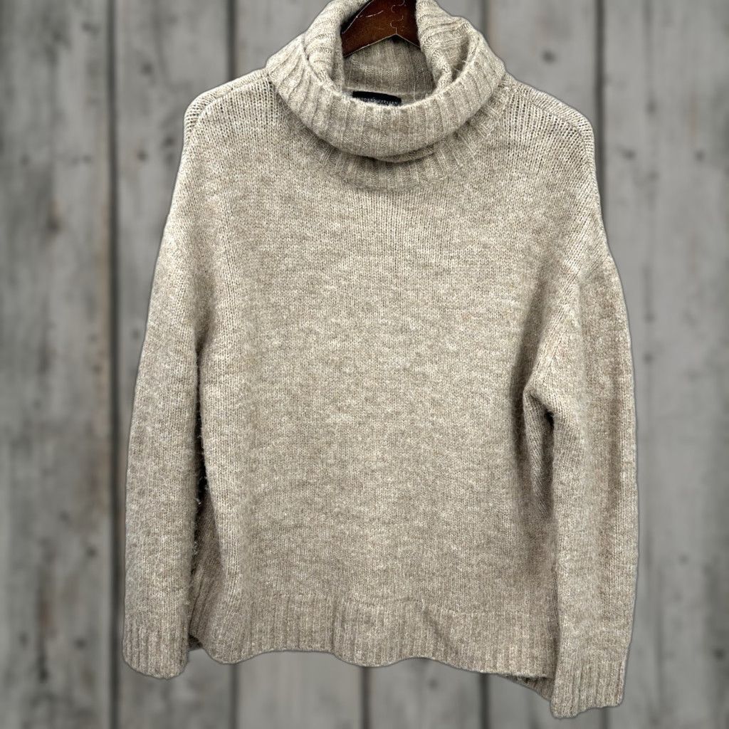 Citizen Modern Citizen Sweater Womens Small Oversized Knit Beige Crew Neck Long Sleeve Quiet Luxury Size S / US 4 / IT 40 - 1 Thumbnail