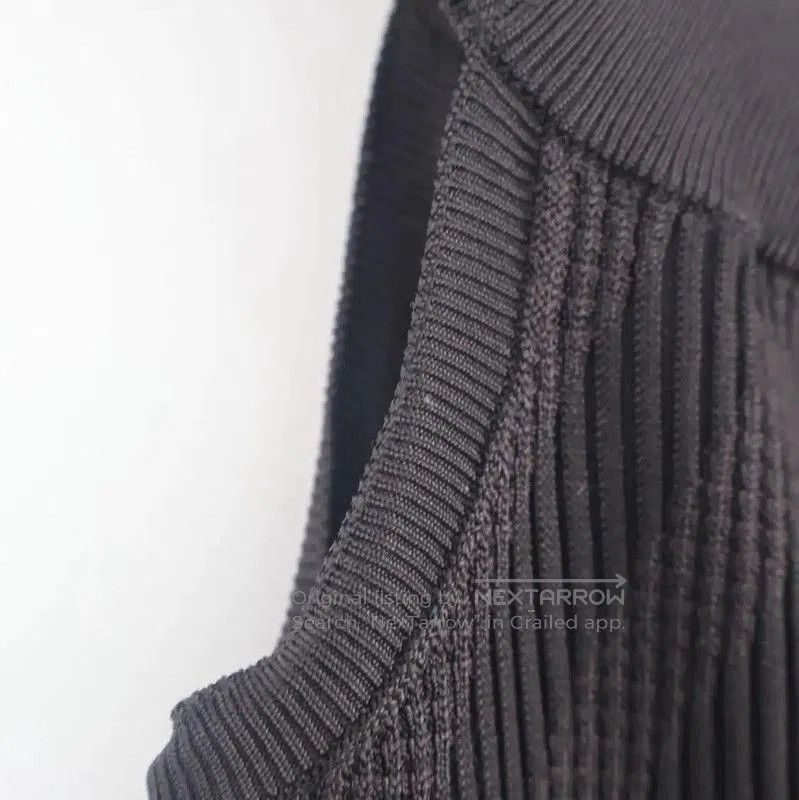 Chanel Chanel Summer Black Women's Short T-Shirt . Size M / US 6-8 / IT 42-44 - 5 Thumbnail