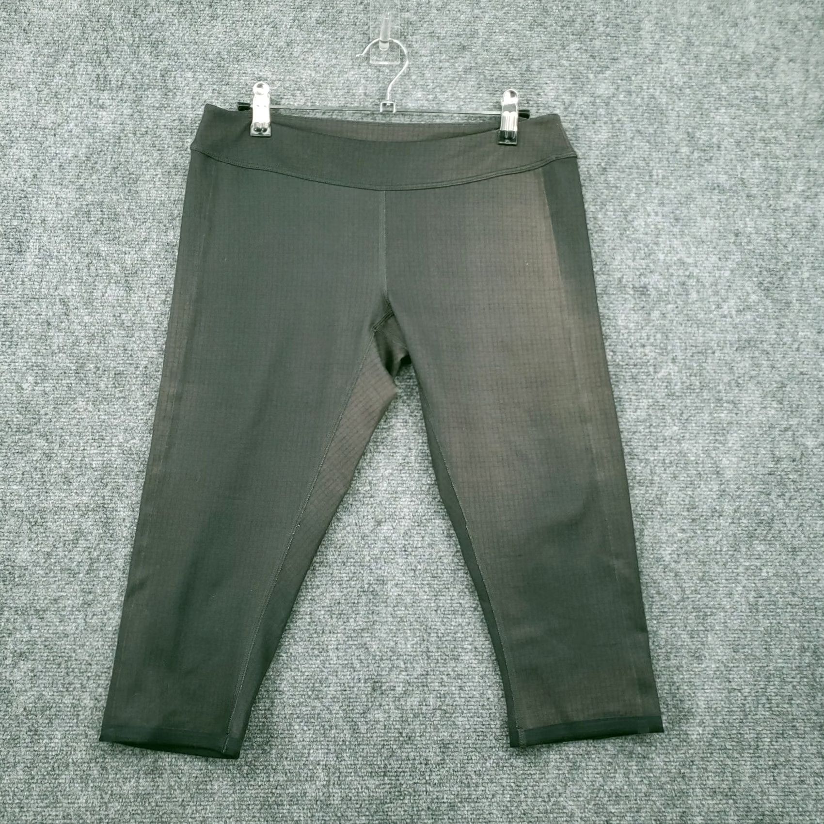 Reebok Reebok Leggings Womens M Gray Capri Low Rise CrossFit Workout Sportswear Capris Skinny Inseam 16 in Casual Gym Running Mens? Size 32" / US 10 / IT 46 - 2 Thumbnail