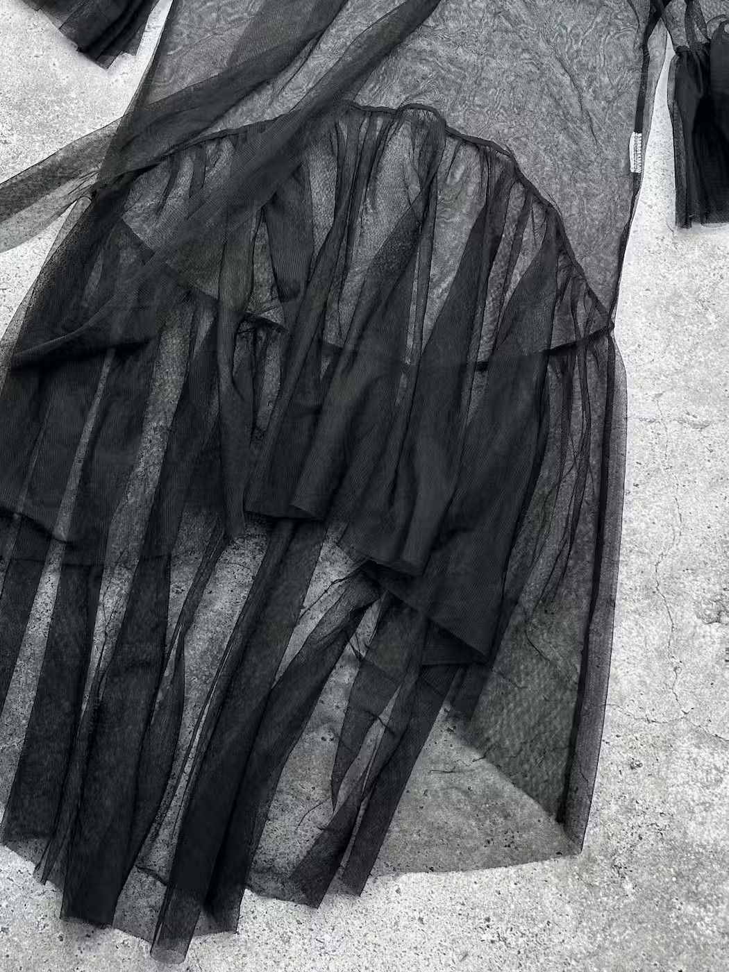 Japanese Brand Vintage Mesh Gothic Flare Dress C281(V436) Size M / US 6-8 / IT 42-44 - 4 Thumbnail