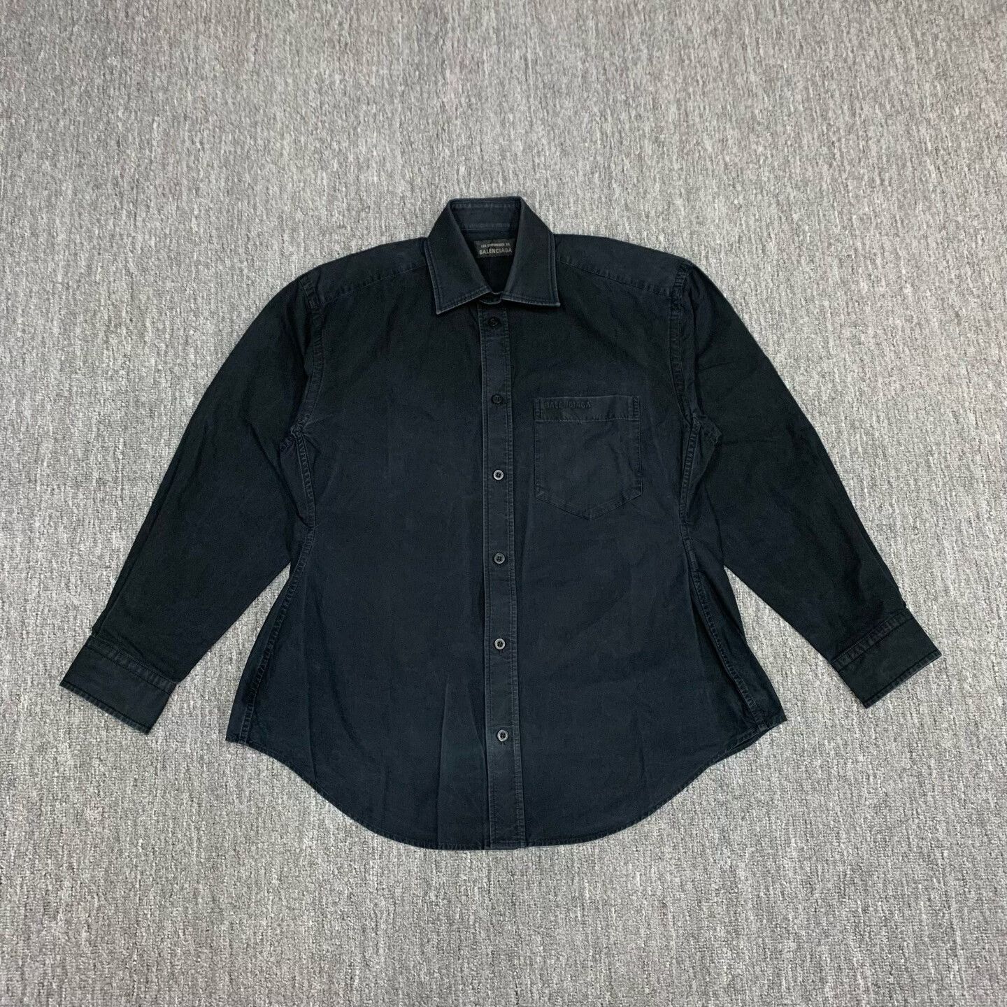 Balenciaga Balenciaga Black Distressed Shirt Jacket Size 36 Size US S / EU 44-46 / 1 - 1 Thumbnail