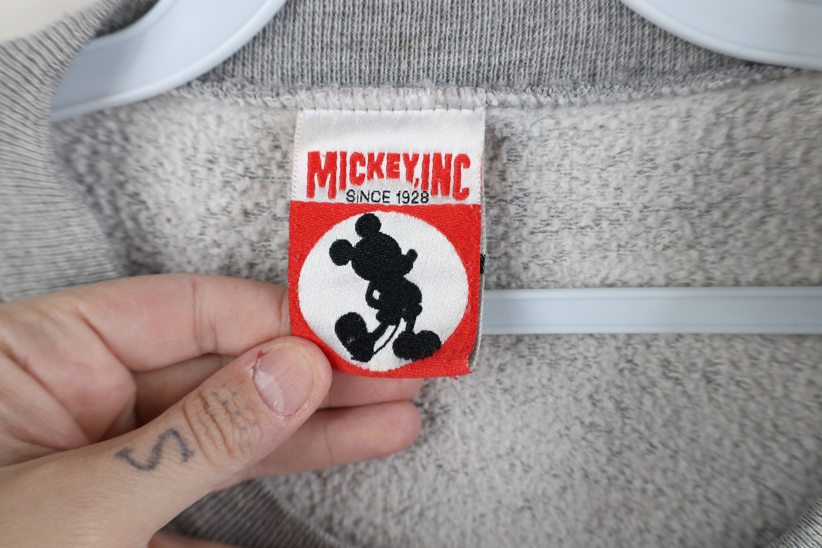 Disney × Vintage Vintage 90s Disney World Mickey Mouse Crewneck Sweatshirt Size US XL / EU 56 / 4 - 9 Thumbnail