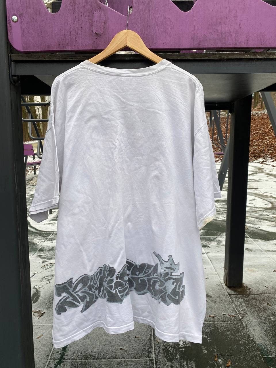 Vintage 90’s Looney Tunes Taz tee Size US XXL / EU 58 / 5 - 9 Thumbnail