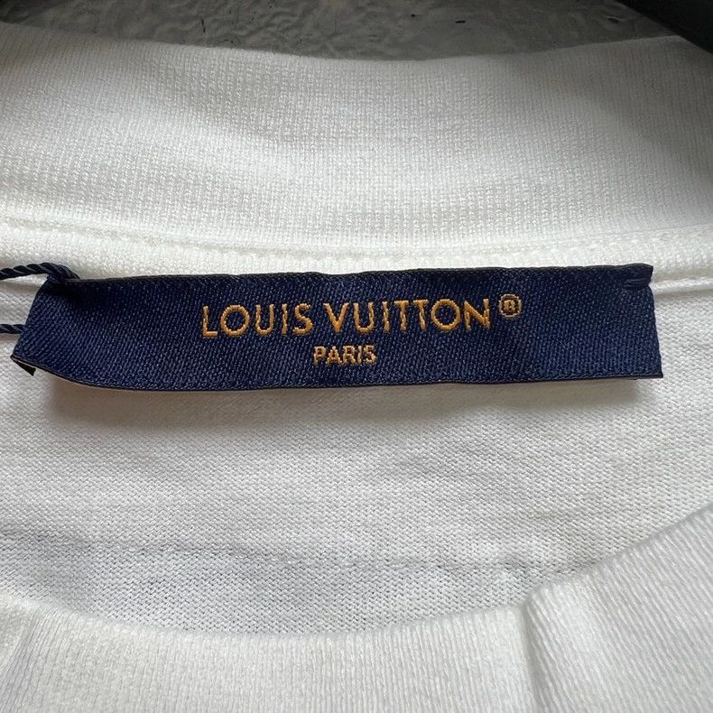 Louis Vuitton Louis Vuitton Note Log House Printed Short Sleeve Size US S / EU 44-46 / 1 - 5 Thumbnail