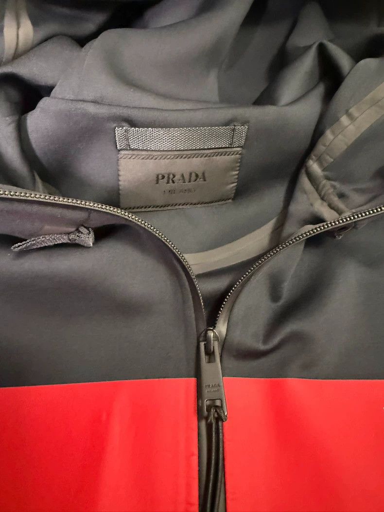 Prada Prada Black technology fabric sports windbreaker jacket 250 Size US XL / EU 56 / 4 - 4 Thumbnail