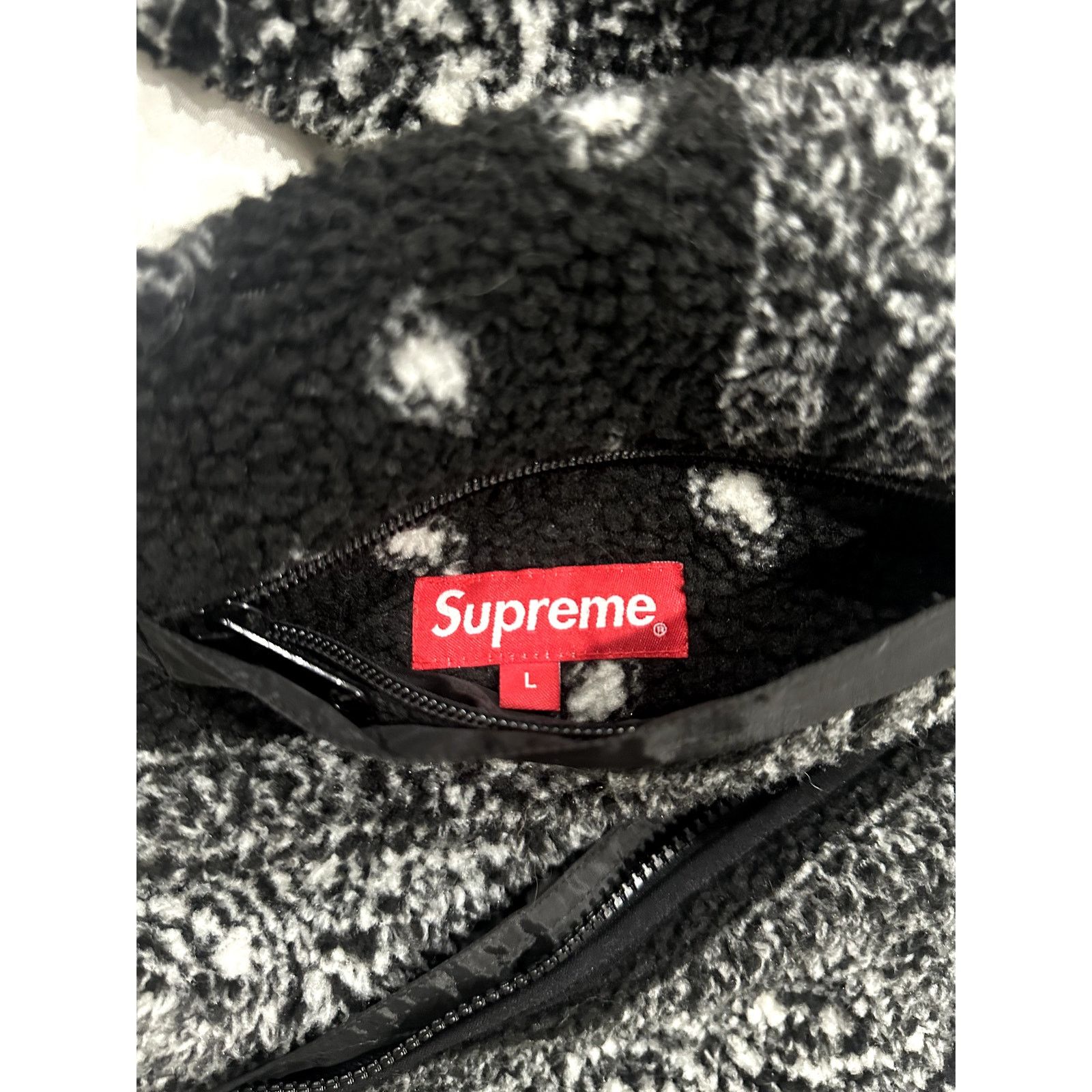 Supreme Supreme reversible Bandana Fleece Jacket size Large Size US L / EU 52-54 / 3 - 8 Thumbnail