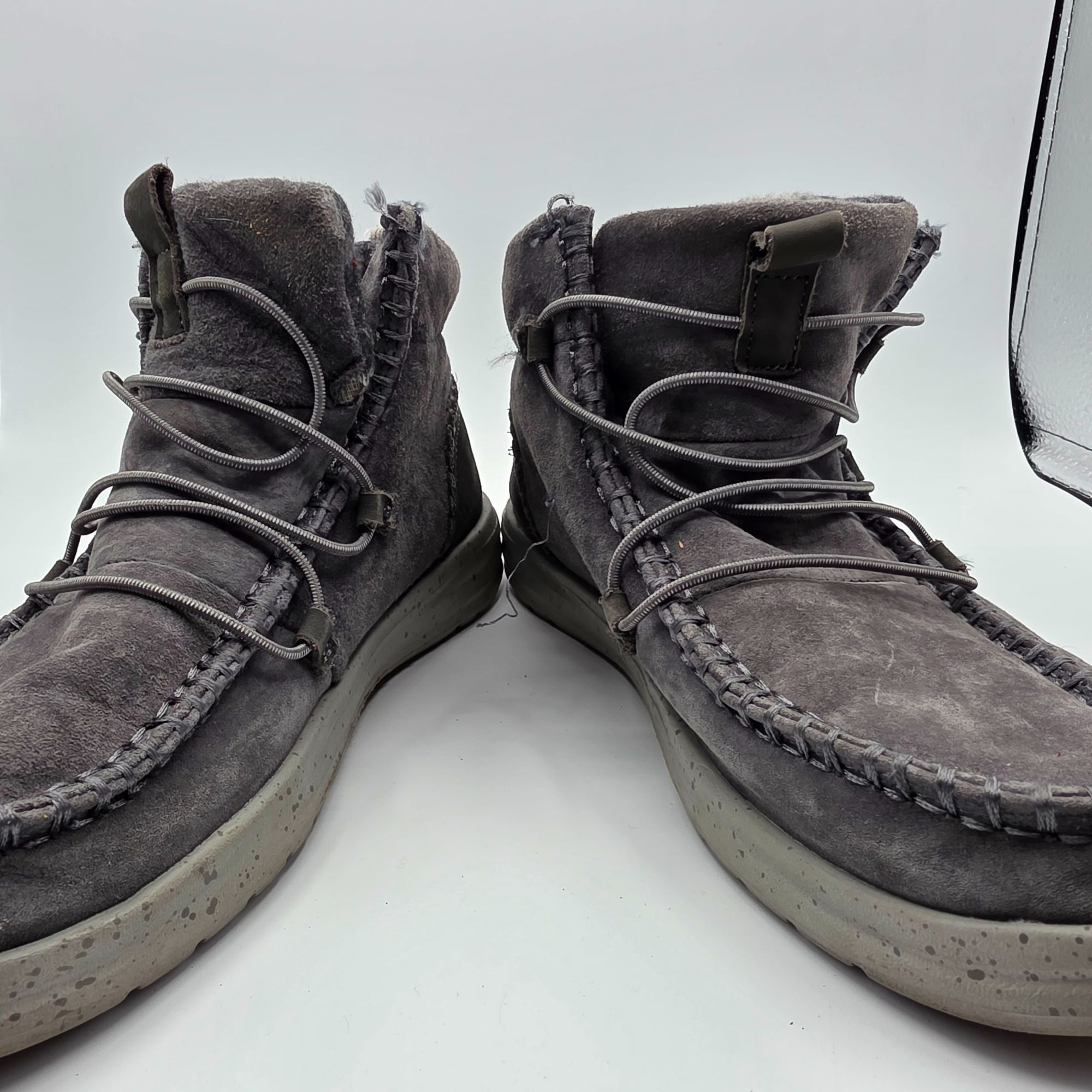 Other Hey Dude Eloise Womens Size 9 Suede Dark Grey Boots Walking Size US 9 / IT 39 - 3 Thumbnail