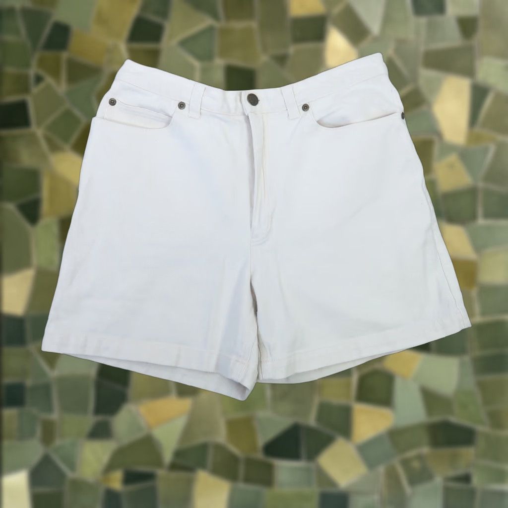 Jones New York VINTAGE Jones New York Cream Denim High Rise Jean Shorts 29" 90s Women 10 Regular Inseam 5" Cotton Denim Mens? Size 29" - 1 Thumbnail