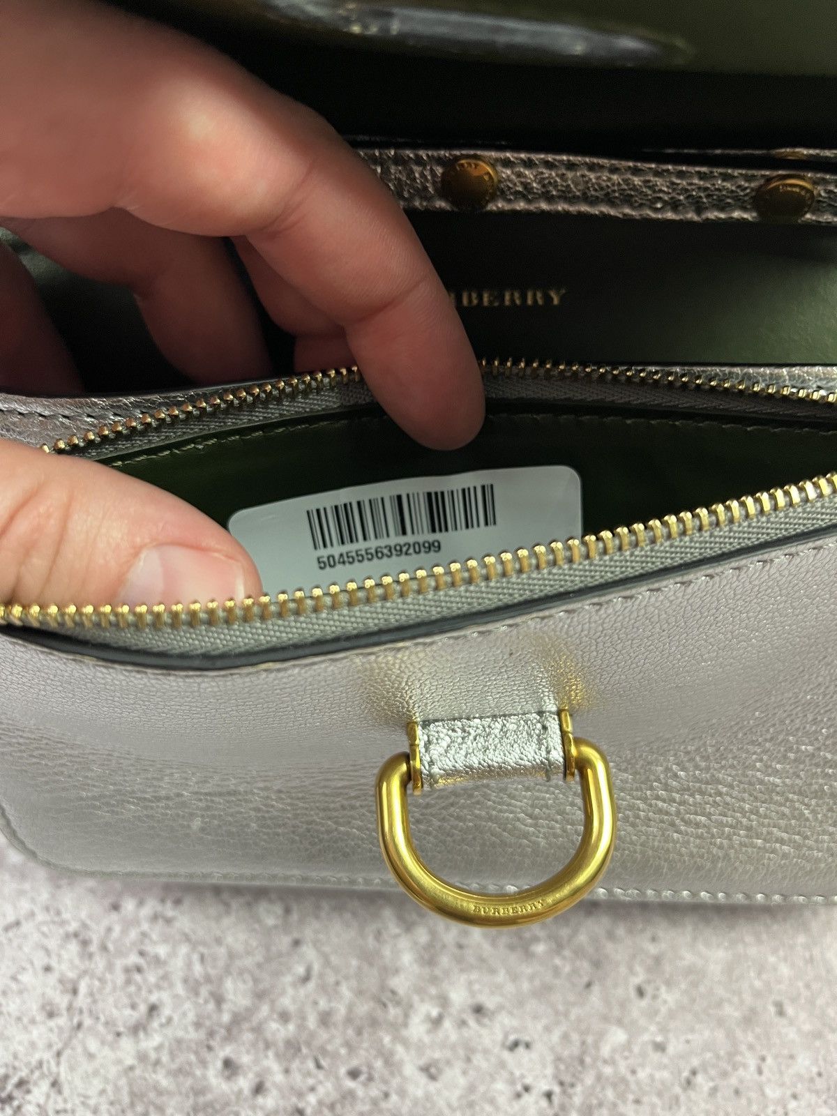 Burberry Metallic Silver D-Ring Leather Chain Small Shoulder Bag Size ONE SIZE - 17 Thumbnail