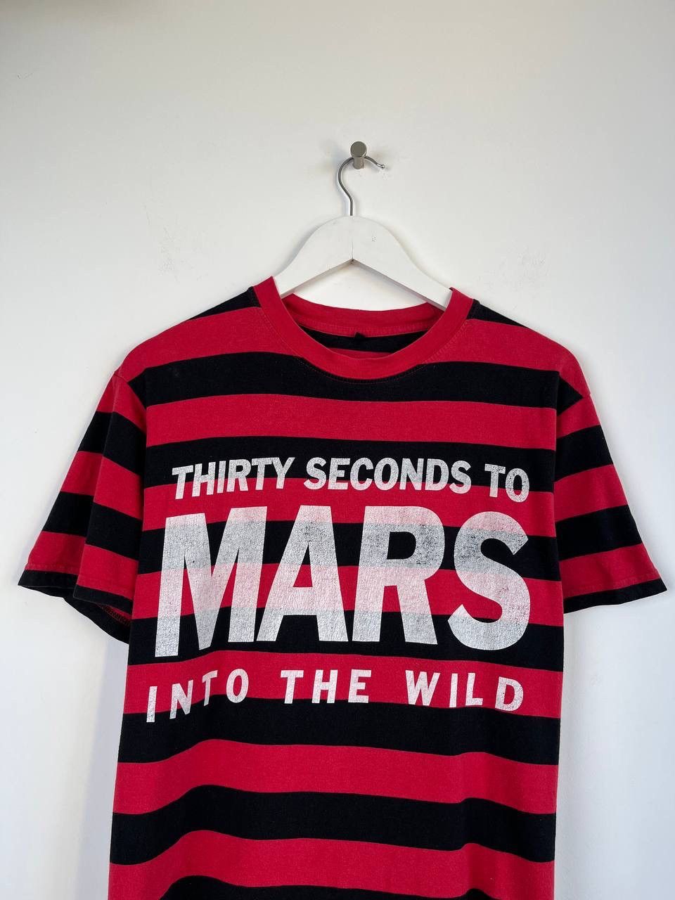 Other Thirty Seconds To Mars Into The Wild Band Tee Size US M / EU 48-50 / 2 - 2 Thumbnail