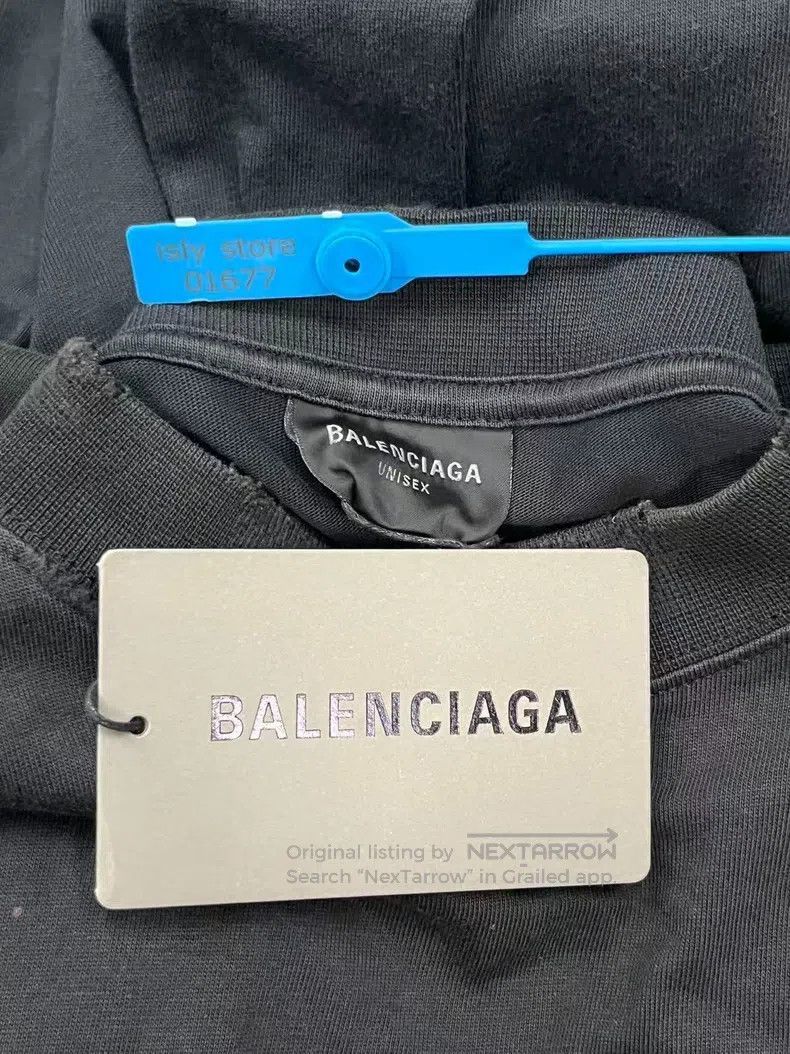 Balenciaga Balenciaga Letter Printed Worn Short Sleeve Round Neck T-S Size S / US 4 / IT 40 - 4 Thumbnail