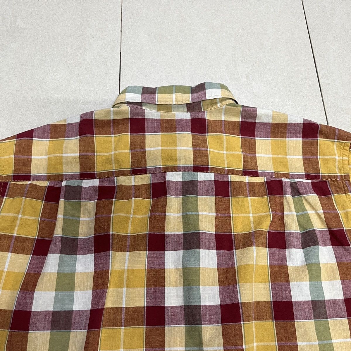 Uniqlo Uniqlo Madras Checkered Button Up Shirt Size US M / EU 48-50 / 2 - 7 Thumbnail