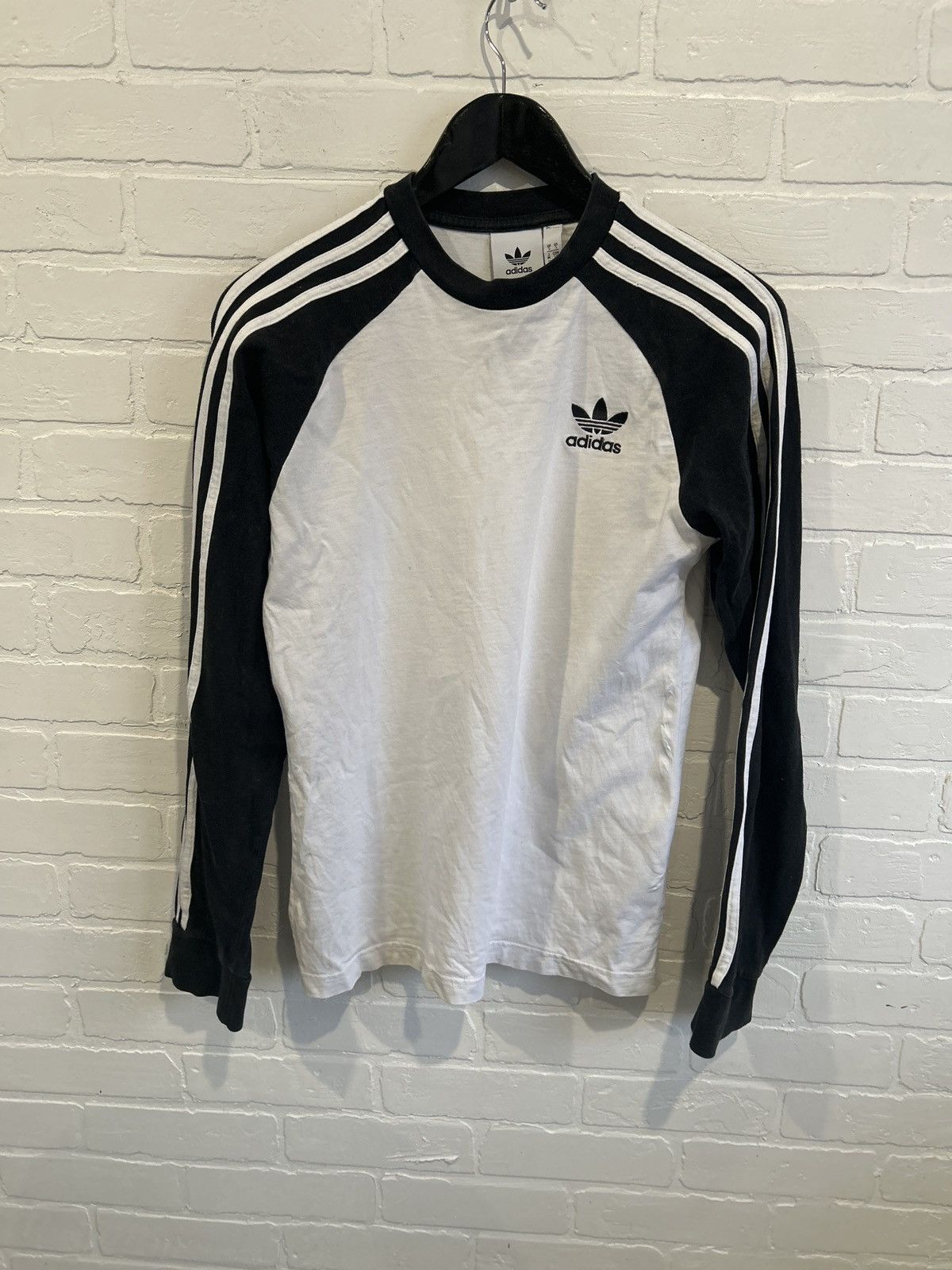Adidas White Adidas long sleeve Size US S / EU 44-46 / 1 - 1 Thumbnail