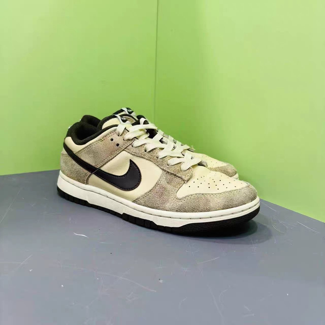 Nike Nike Dunk Low Casual Shoes K15 Size US 7 / EU 40 - 1 Thumbnail