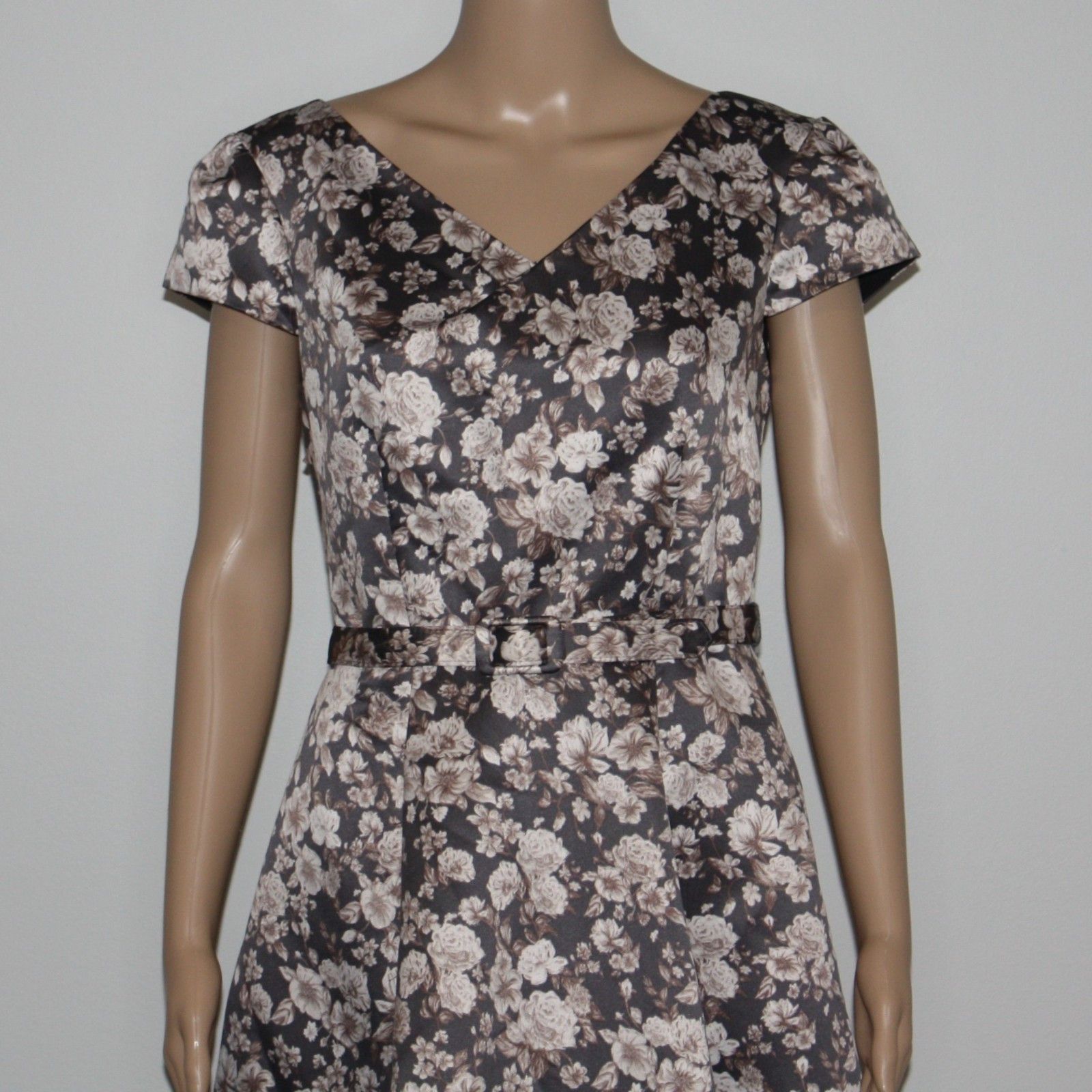 Other Gal Meets Glam Elle Brightex Duchess Satin in Floral Print Size M / US 6-8 / IT 42-44 - 6 Thumbnail