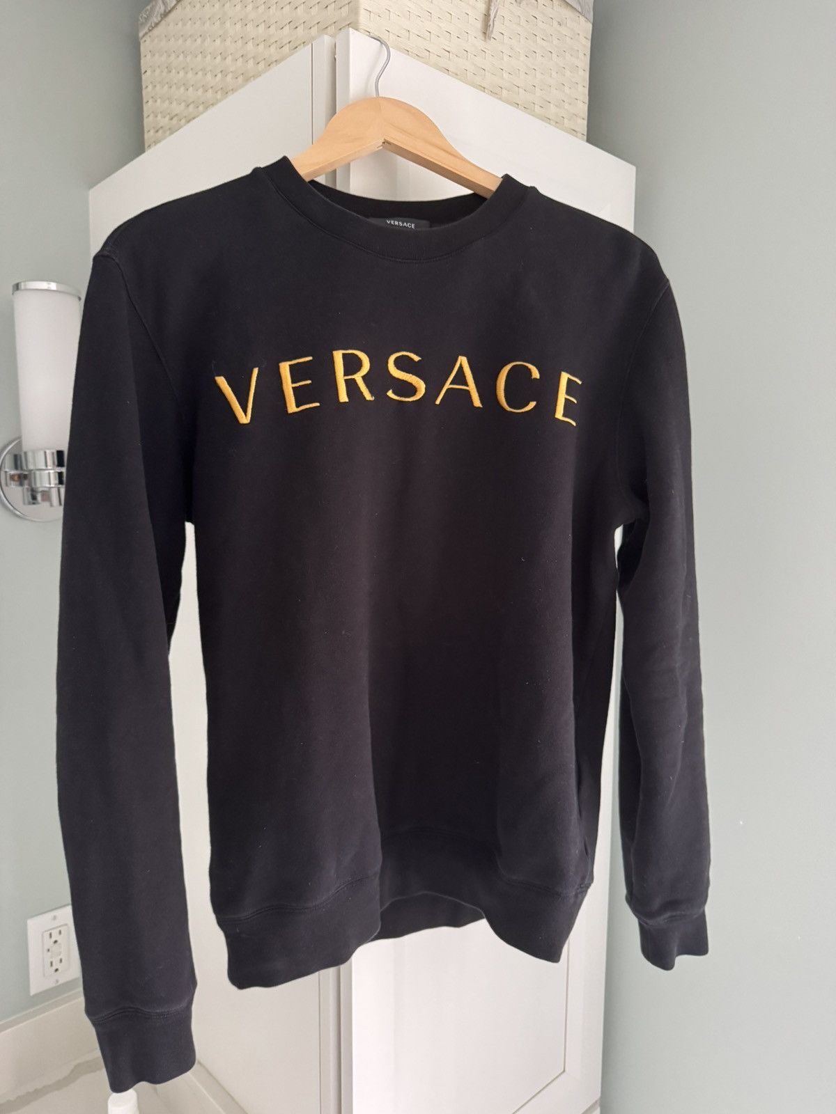 Versace Versace logo crewneck Size US S / EU 44-46 / 1 - 1 Thumbnail