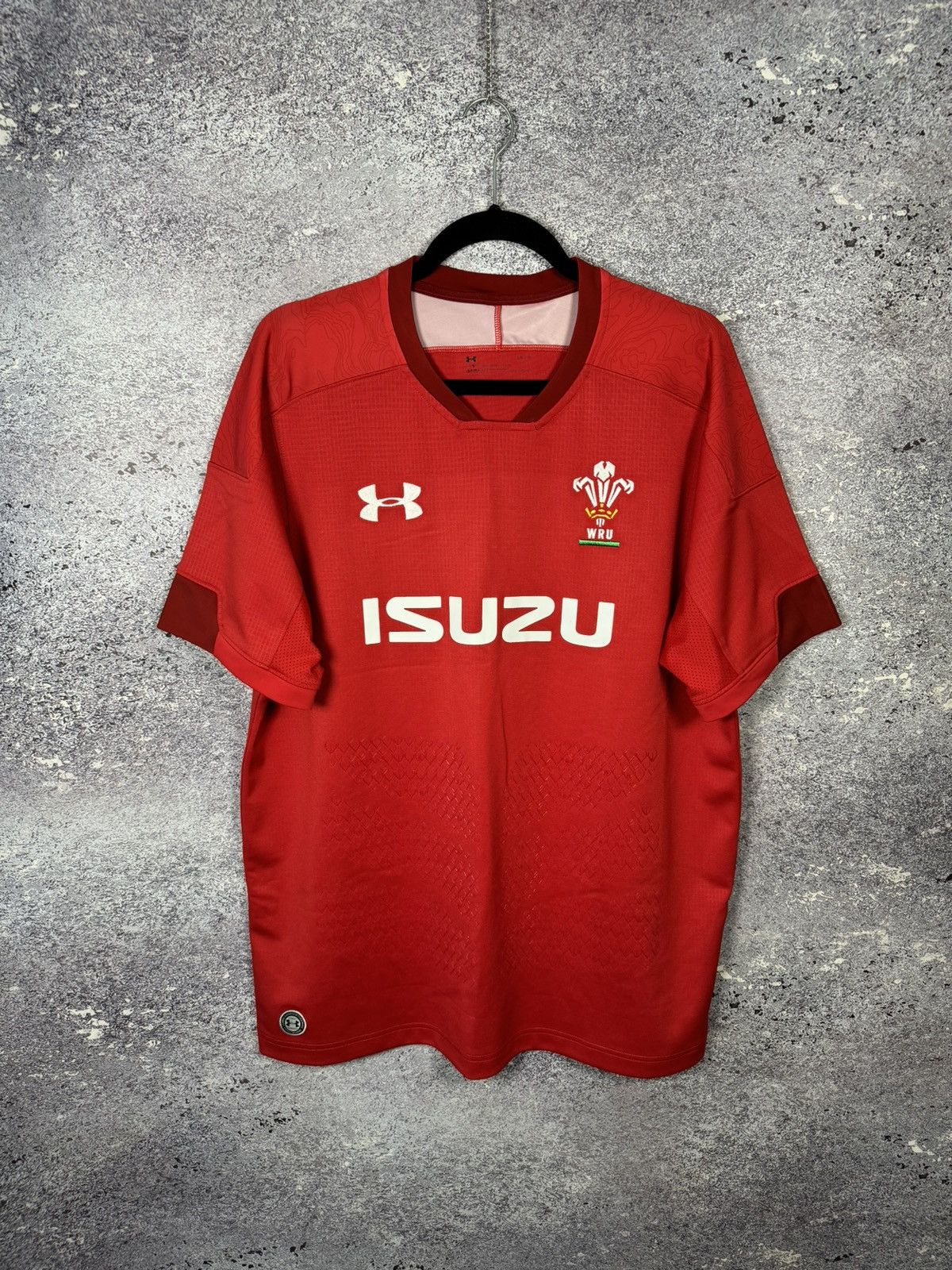 Under Armour × Vintage Wales Rugby Union 2018 Home Under Armour Rugby Jersey Size US L / EU 52-54 / 3 - 1 Thumbnail