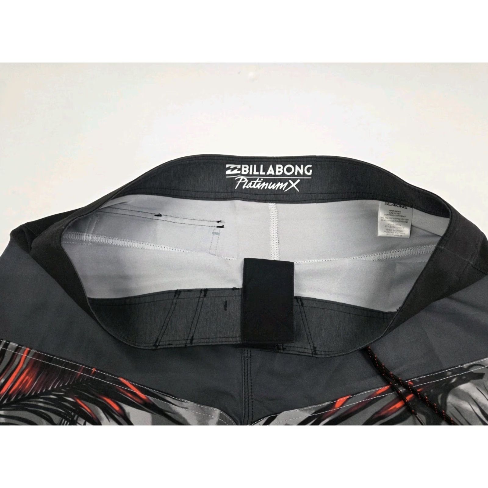 Billabong Billabong Platinum X Boardshorts Mens 34 Multicolor Floral Drawstring Back Pocket Beach 90s? (avoid extra) Size ONE SIZE - 6 Thumbnail