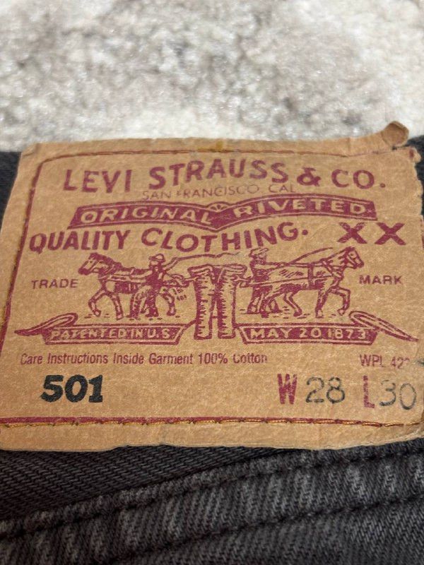 Levi's Vintage Clothing Vintage Levi’s 501 Grey Denim 1998 Made in Hungary W28 L30 Size US 28 / EU 44 - 7 Thumbnail