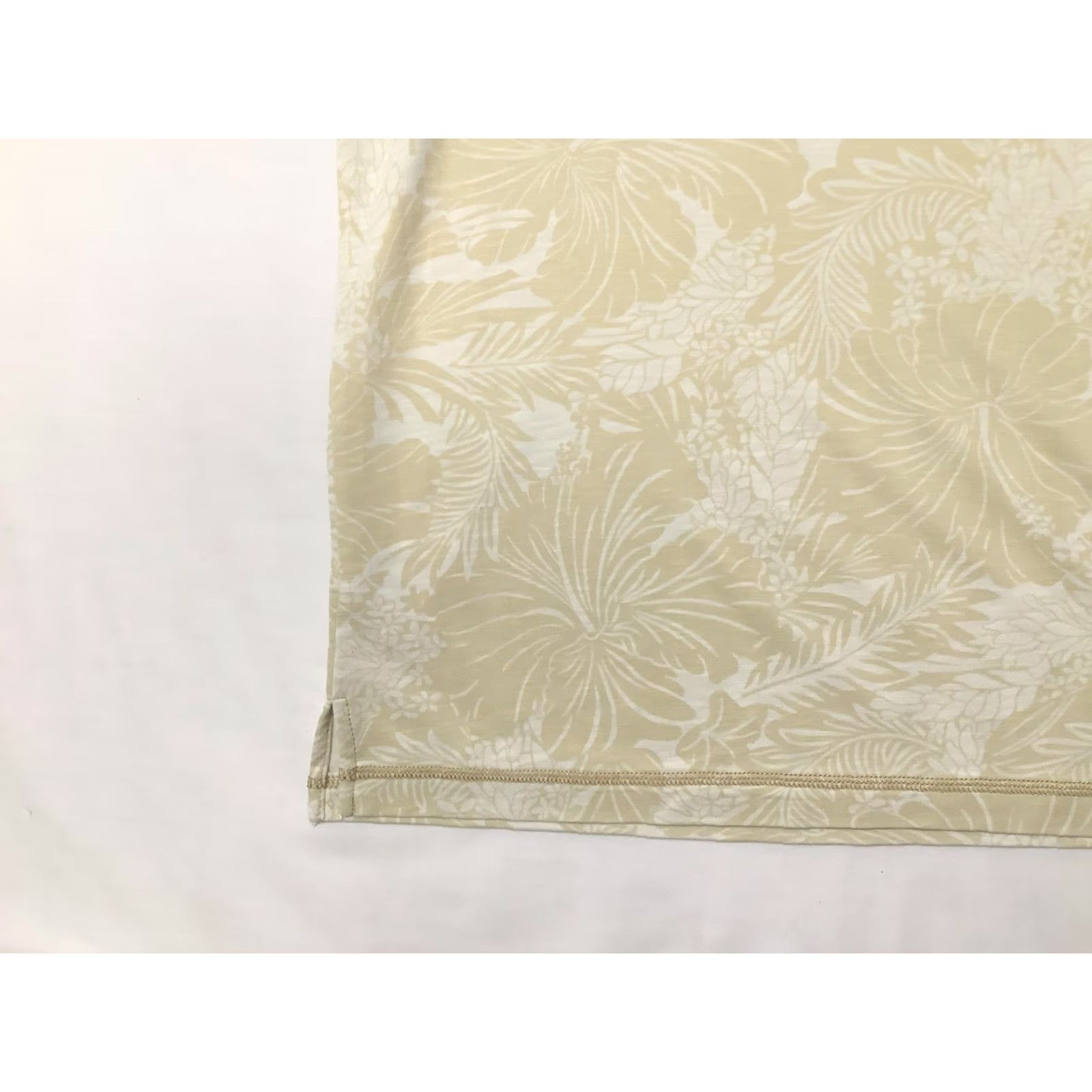 Tommy Bahama Tommy Bahama Polo Shirt Mens M Beige Floral Tropical Golf Casual Knit Polo Shirt Mens Beige Floral Tropical Golf Casual Knit Size US M / EU 48-50 / 2 - 3 Thumbnail