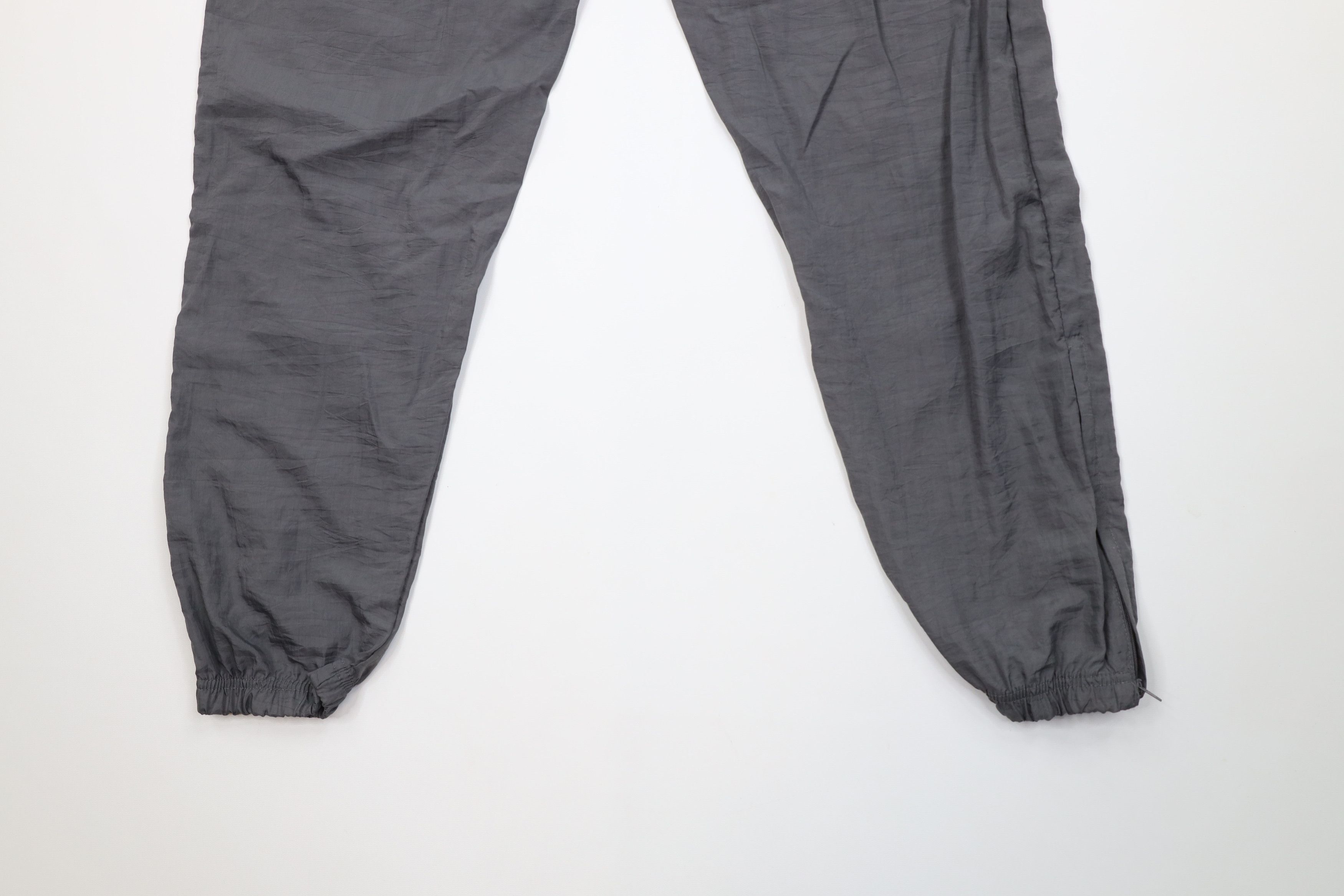 Reebok Vintage 90s Reebok Spell Out Windbreaker Joggers Pants Gray Size US 34 / EU 50 - 11 Thumbnail