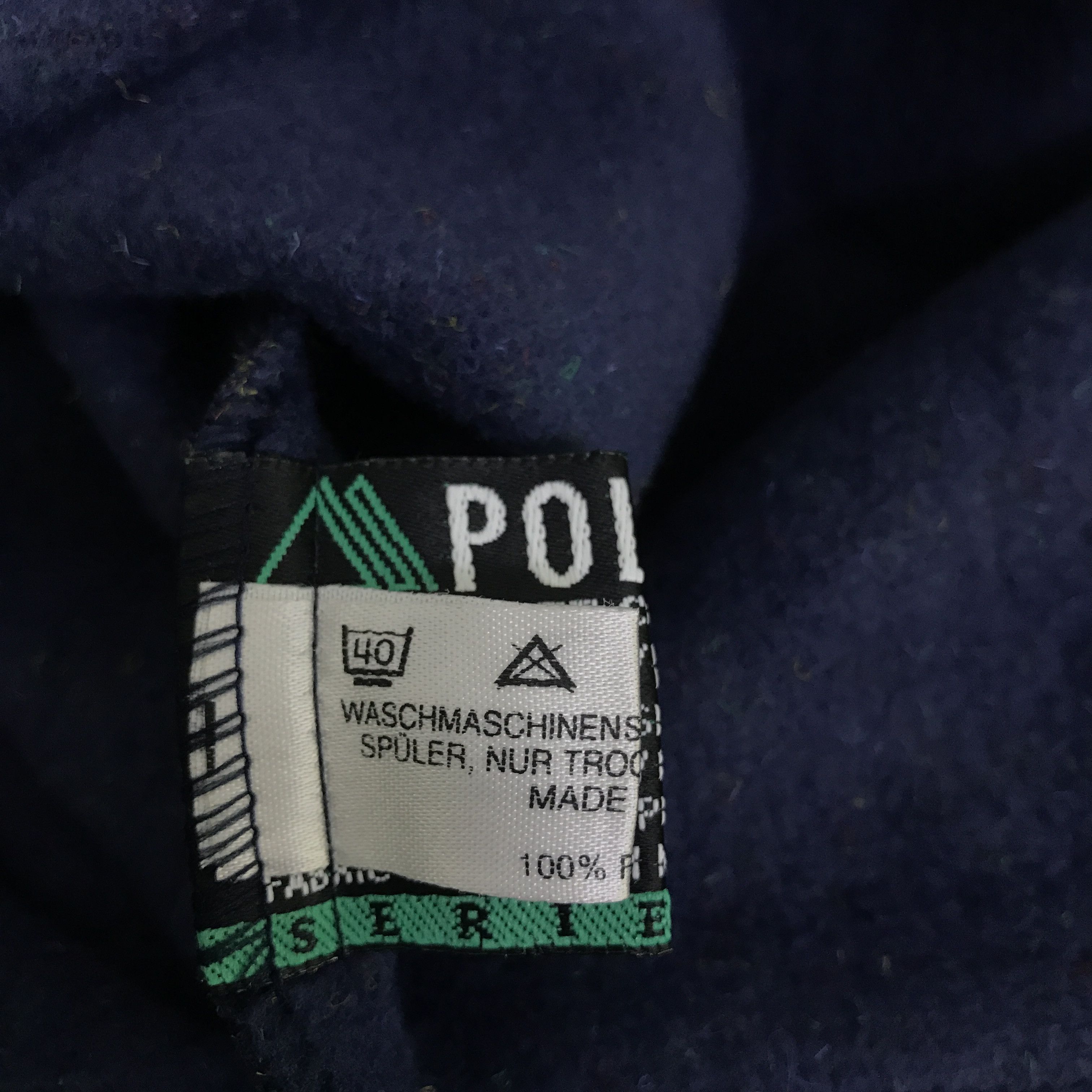 Jack Wolfskin Vtg jack wolfskin fleece half zipper jacket K84B3 Size US S / EU 44-46 / 1 - 12 Thumbnail