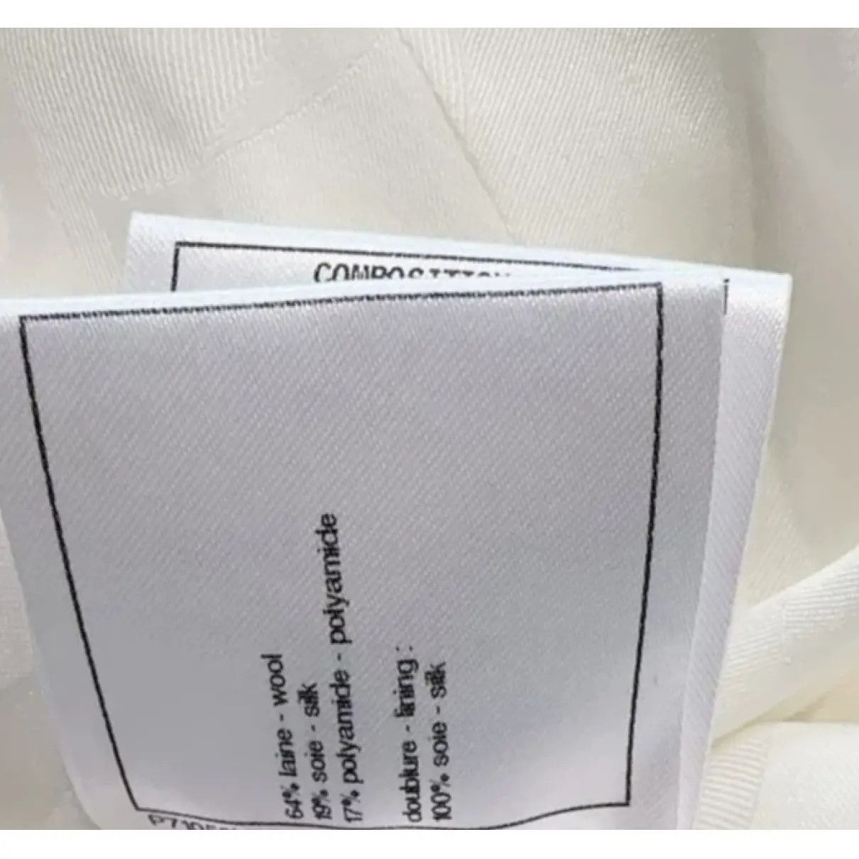 Chanel CHANEL 21PF 2021 White Ivory CC Logo Metiers D’art Jacket 36 Size S / US 4 / IT 40 - 11 Thumbnail