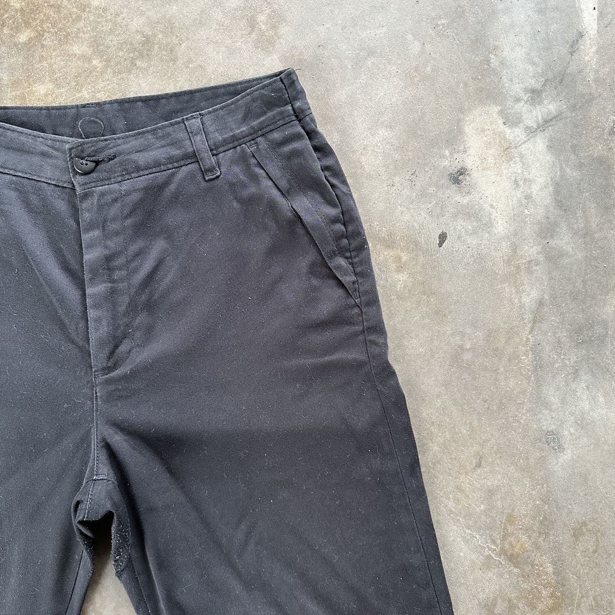Japanese Brand Vintage Uniqlo Japan Black Casual Trousers Pants Size US 28 / EU 44 - 3 Thumbnail