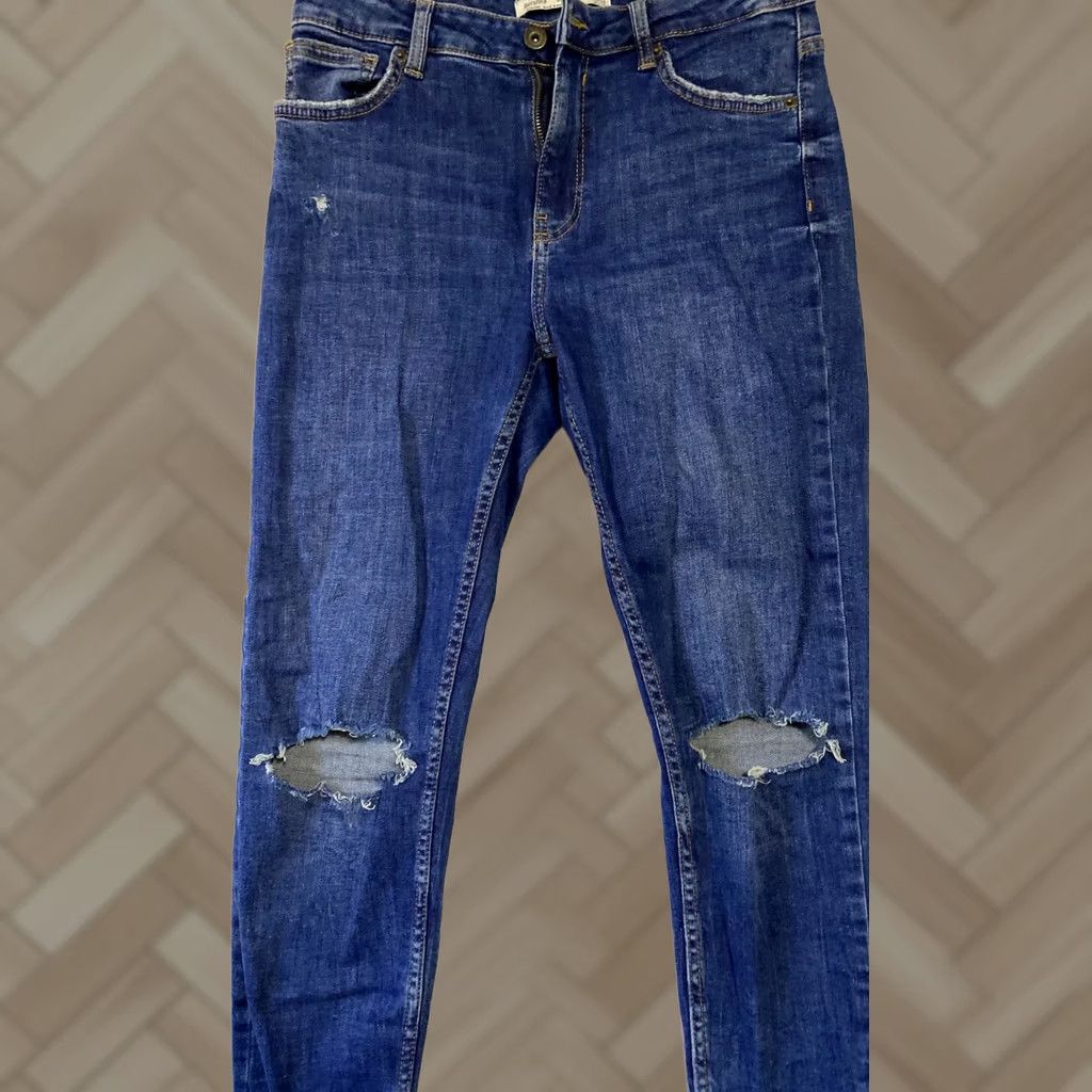 Bershka Bershka Jeans Women's Size 6 Blue Skinny Distressed Stretch Denim / 27-4 Distressed Skinny Jeans Womens 6 Blue Classic Modern Seasons Size 28" / US 6 / IT 42 - 1 Thumbnail