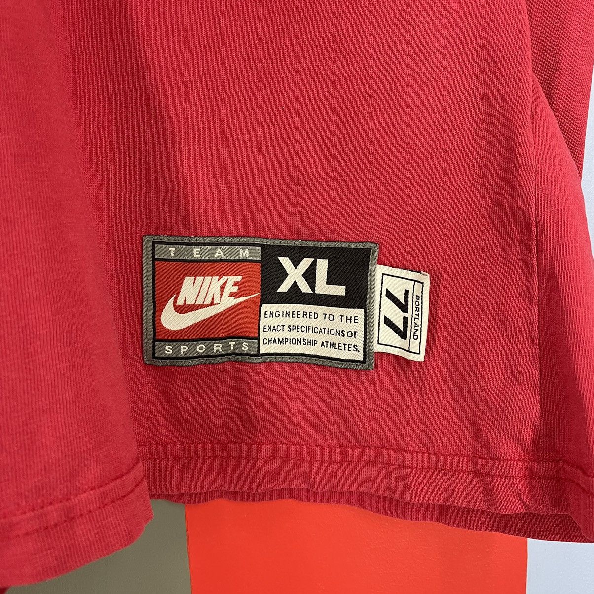 NBA Y2K Vintage BLAZERS by NIKE TEAM Crew Neck T Shirt #1727/06 Size US XL / EU 56 / 4 - 6 Thumbnail
