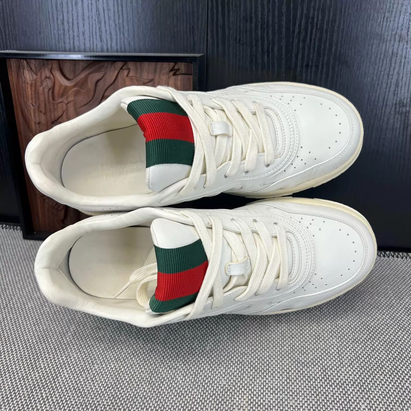 Gucci GUCCI Re-Web 24SS White Green Red 7.5 UK/ 41.5 EU Size US 8.5 / EU 41-42 - 7 Thumbnail