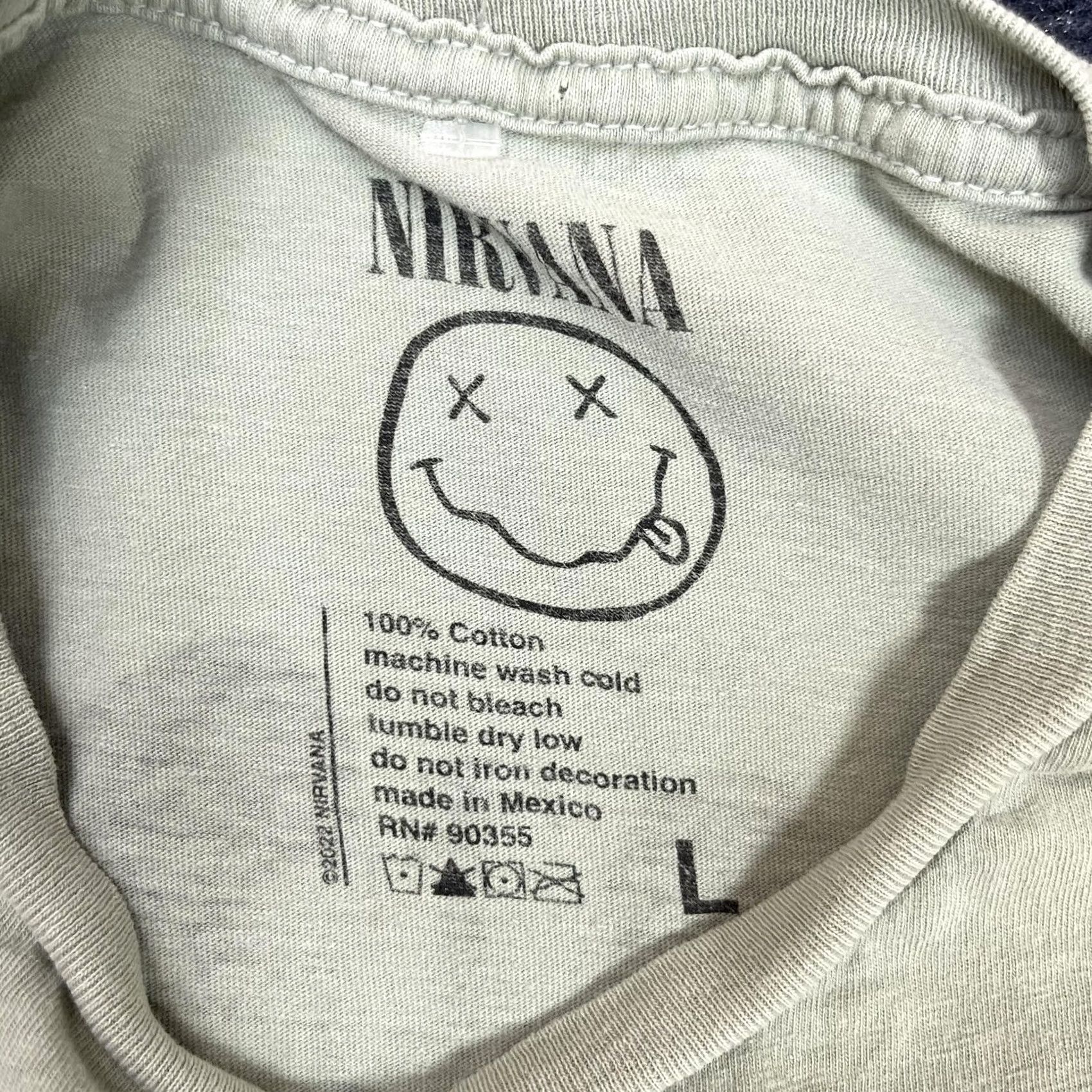 Vintage Nirvana Shirt Mens Large Gray Something In The Way Band Graphic Tee T-Shirt Size US L / EU 52-54 / 3 - 4 Thumbnail
