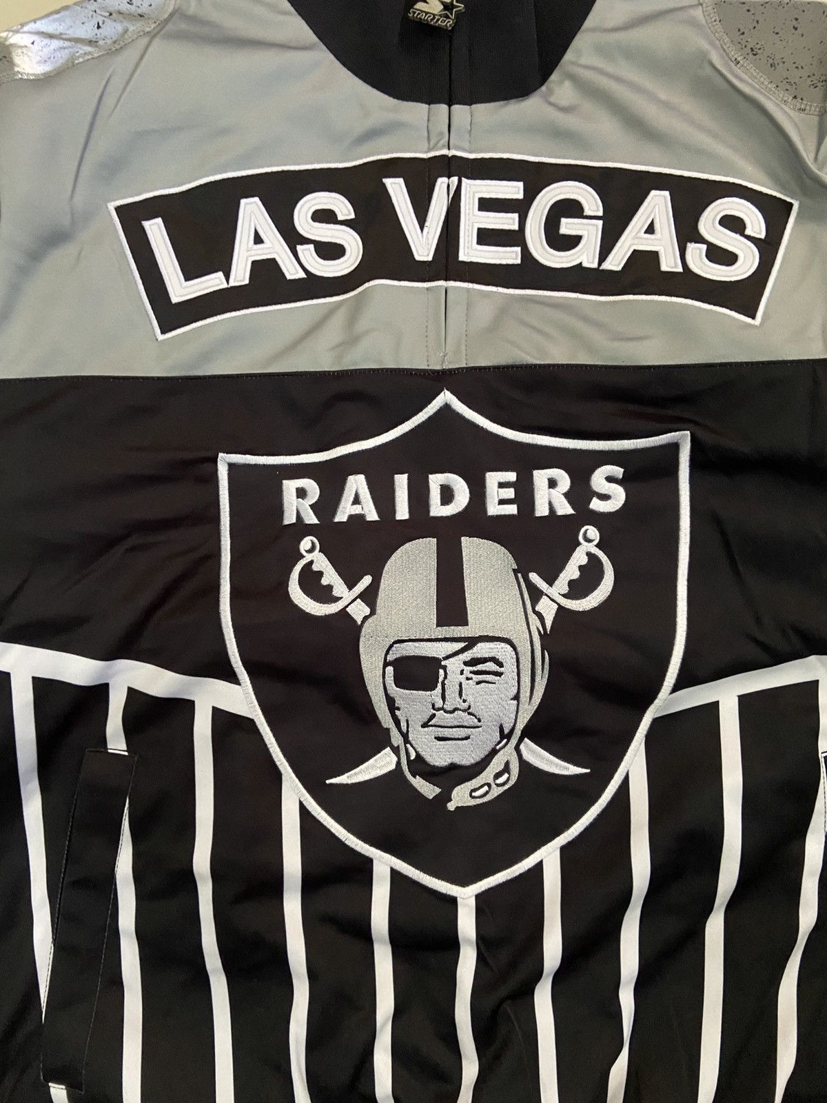 Starter Starter Las Vegas Raiders Size US XL / EU 56 / 4 - 3 Thumbnail