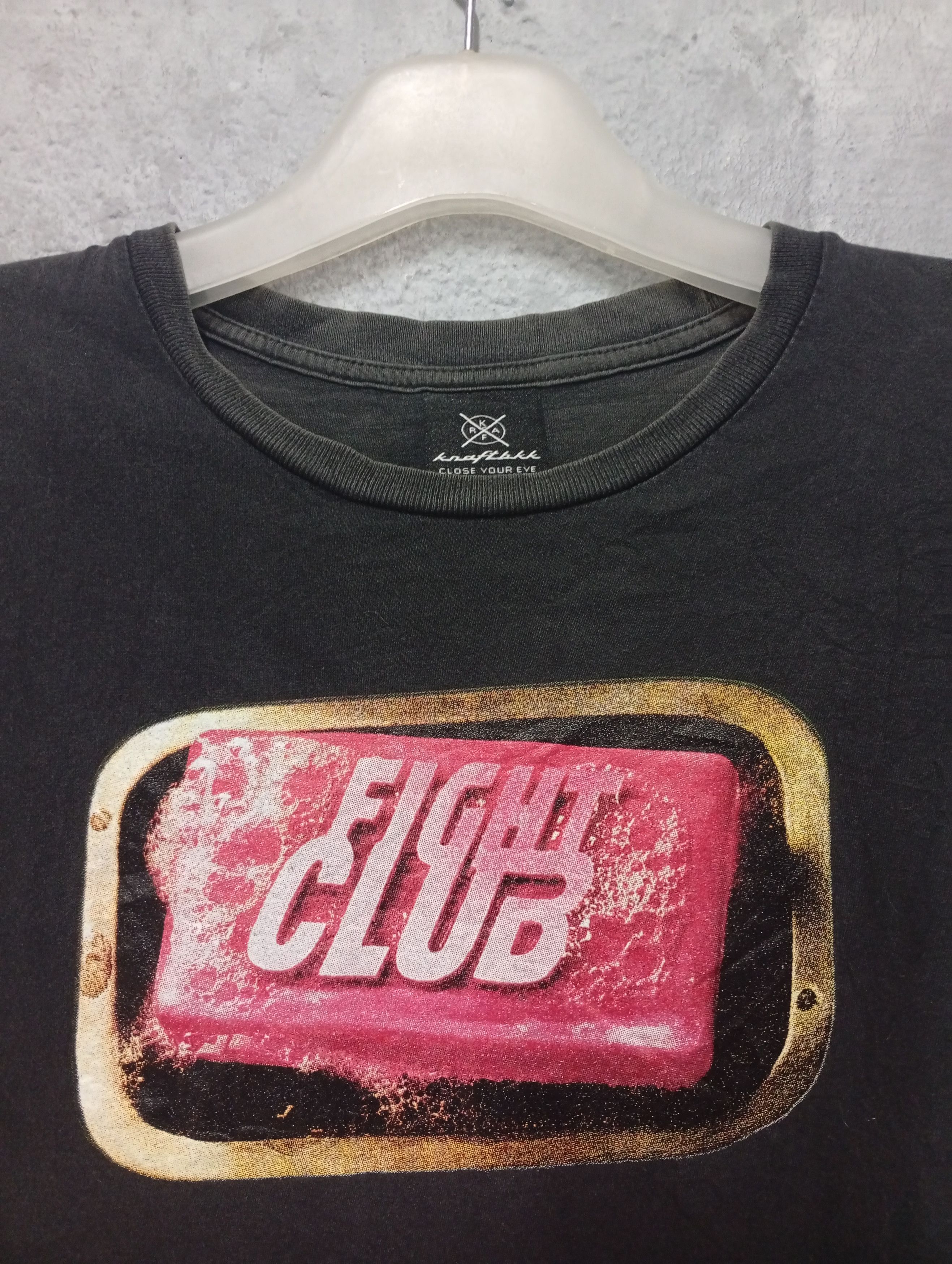 Other ❌LAST DROP VINTAGE 00s FIGHT CLUB MOVIE TSHIRT Size US M / EU 48-50 / 2 - 2 Thumbnail