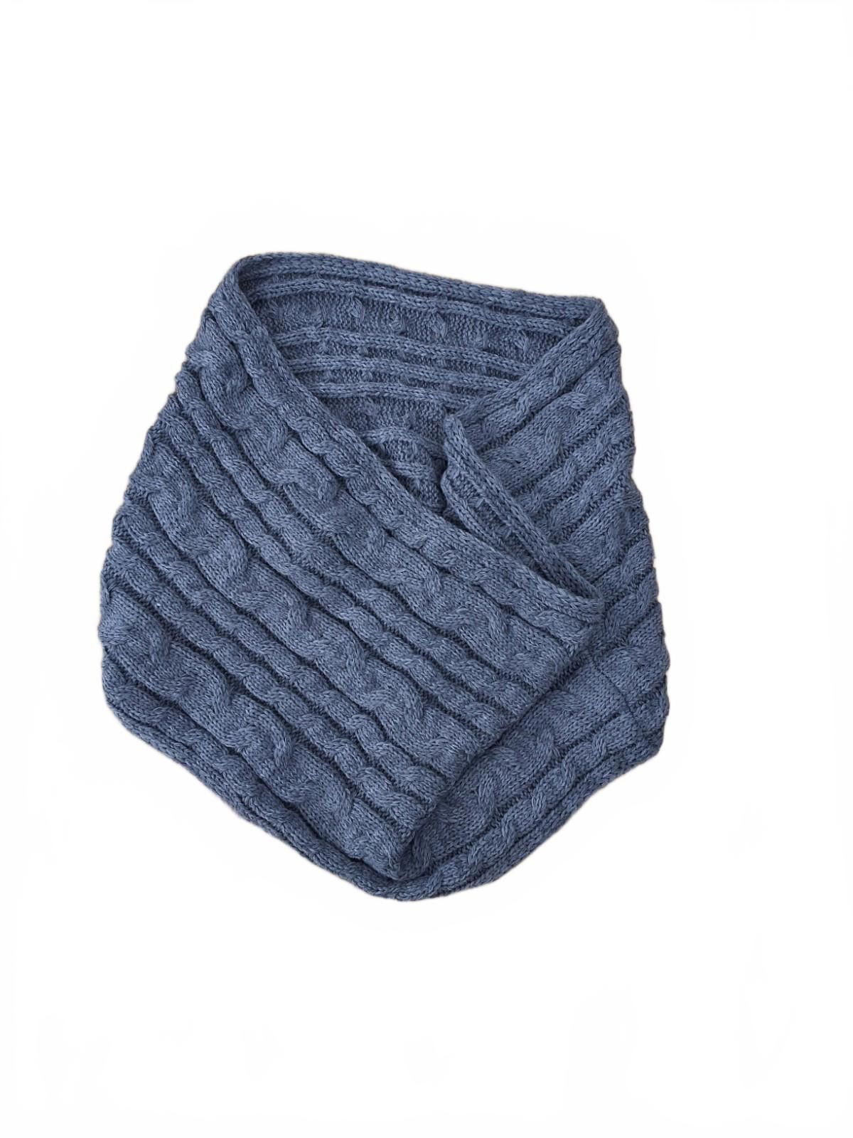 The Unbranded Brand Cable Knit Infinity Scarf Snood Cowl Neck Warmer Acrylic Size ONE SIZE - 1 Thumbnail