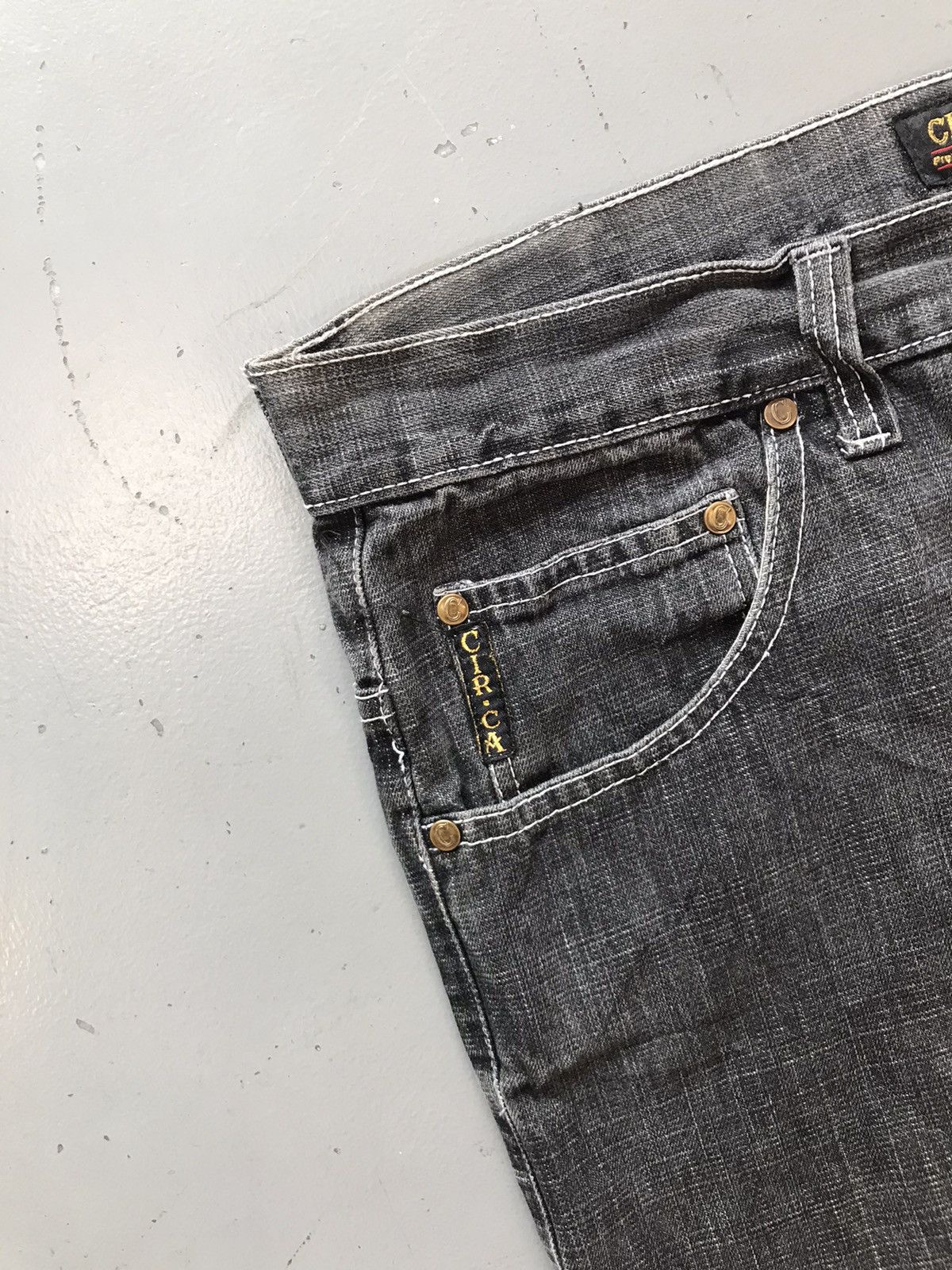C1RCA × Southpole × Vintage Vintage cir ca white thread embroidered loose fit denim Size US 40 / EU 56 - 8 Thumbnail