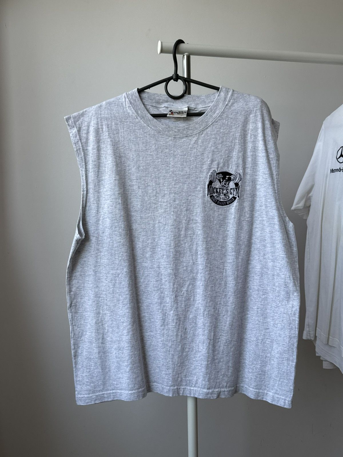 Disney Vintage 90s Mickeys Gym Tank Top Tee Shirt Size US L / EU 52-54 / 3 - 1 Thumbnail