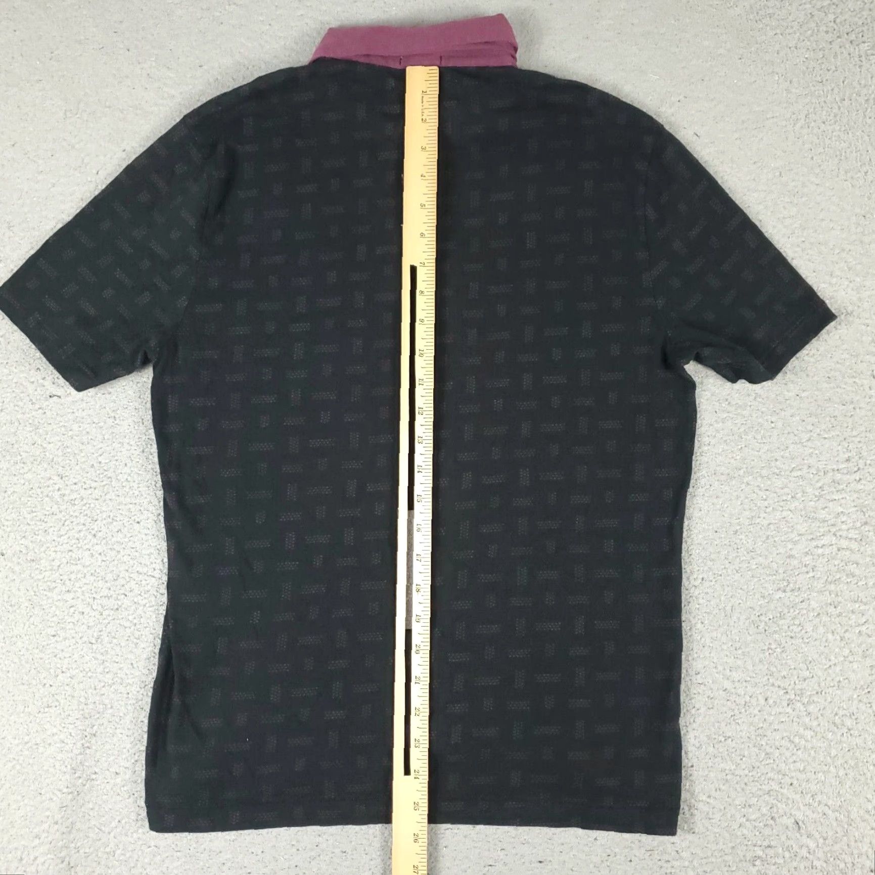 Vintage VINTAGE Penguin Polo Shirt Mens Size Small Black Geometric Short Sleeve Casual Size US S / EU 44-46 / 1 - 3 Thumbnail