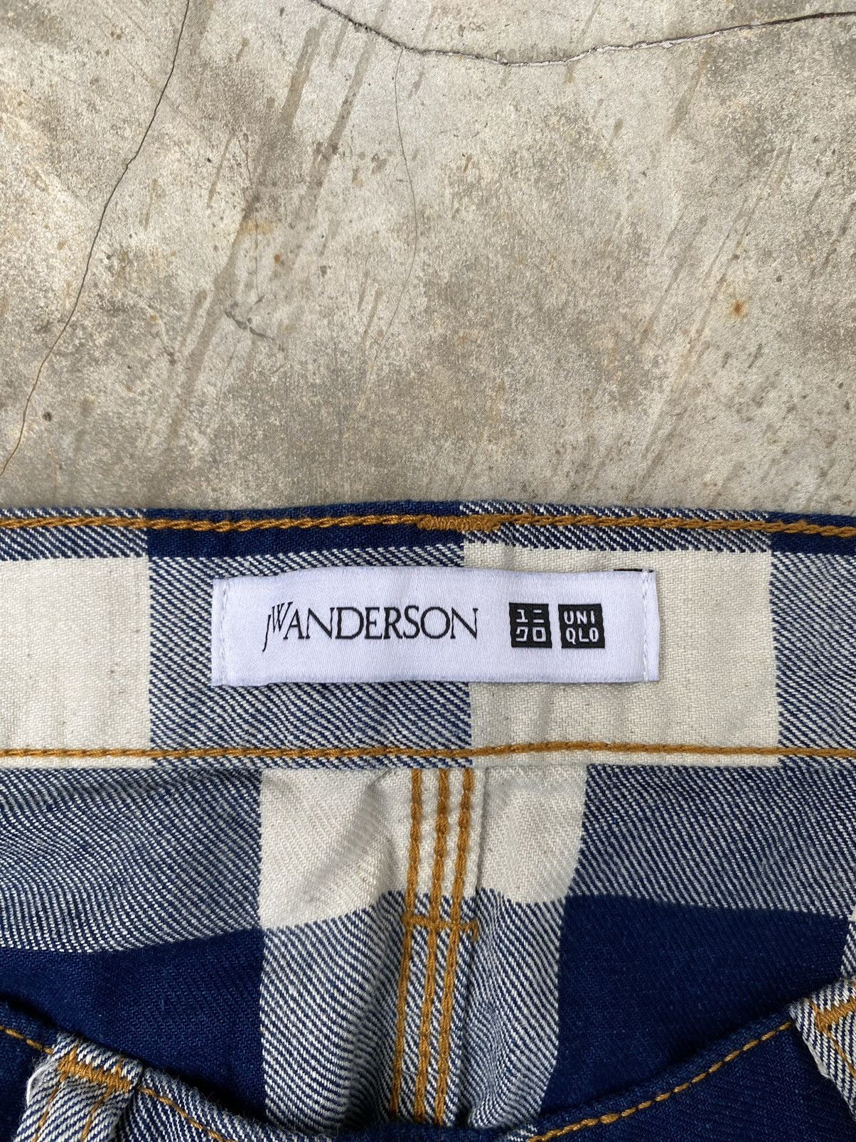 JW Anderson × Uniqlo Uniqlo x J.W anderson x tartan x japanese brand Size US 28 / EU 44 - 4 Thumbnail