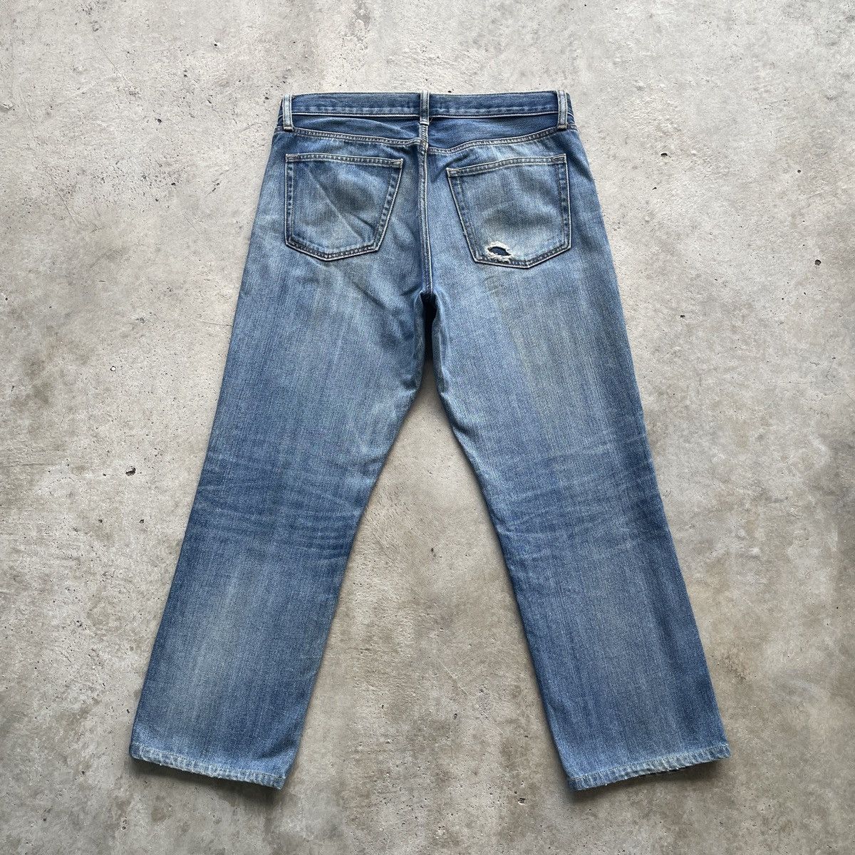 Japanese Brand Vintage Japanese Brand Faded Jeans Denim Pants W35 Size US 35 - 10 Thumbnail