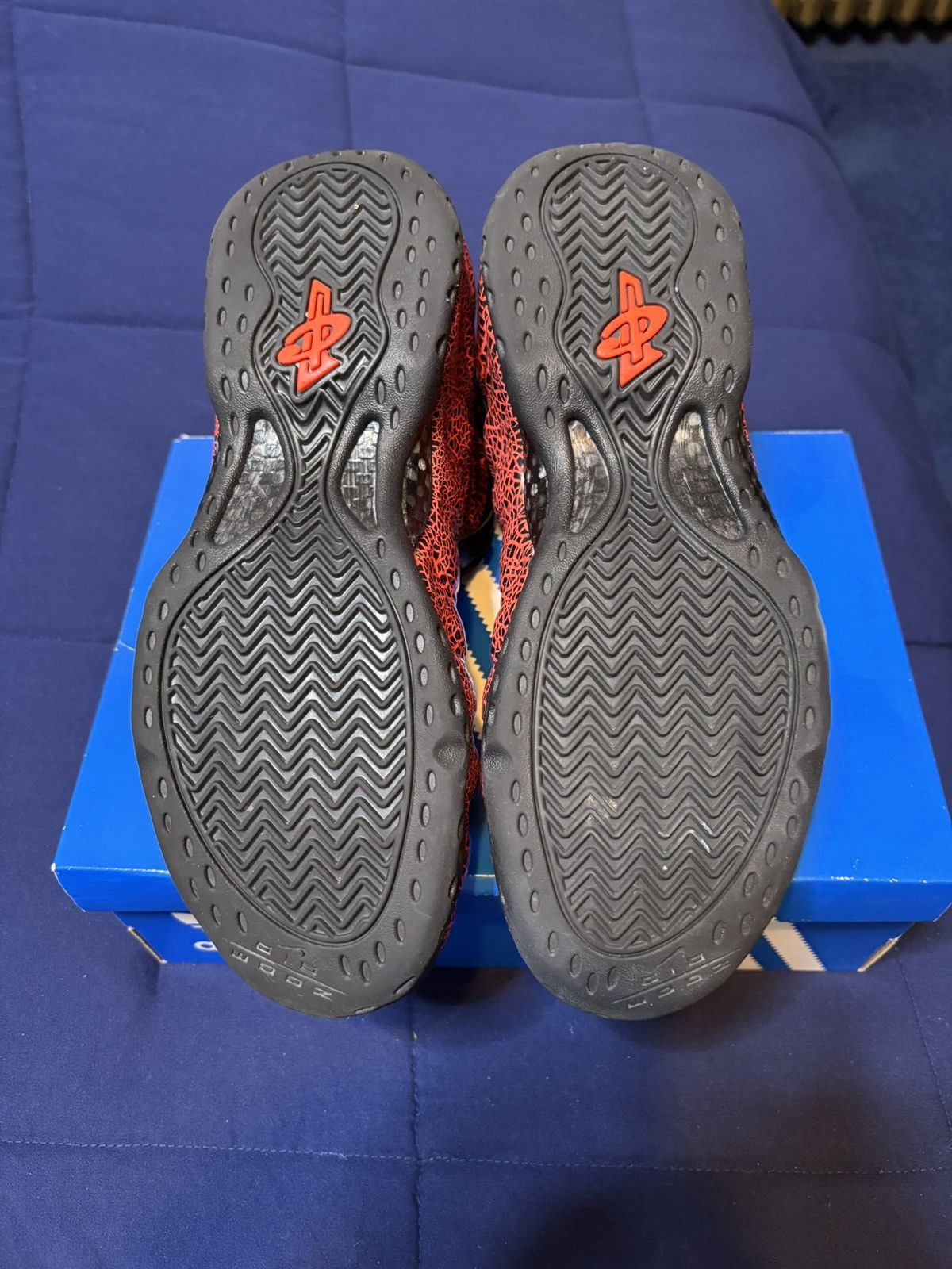 Nike Air Foamposite One Cracked Lava 2020 Size 10 Size US 10 / EU 43 - 6 Thumbnail